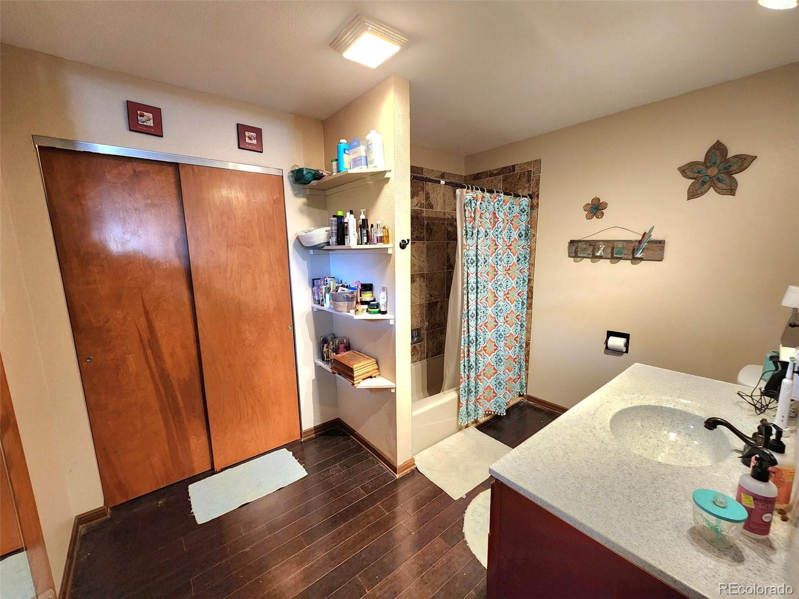 MLS Image #15 for 311  maple street,julesburg, Colorado