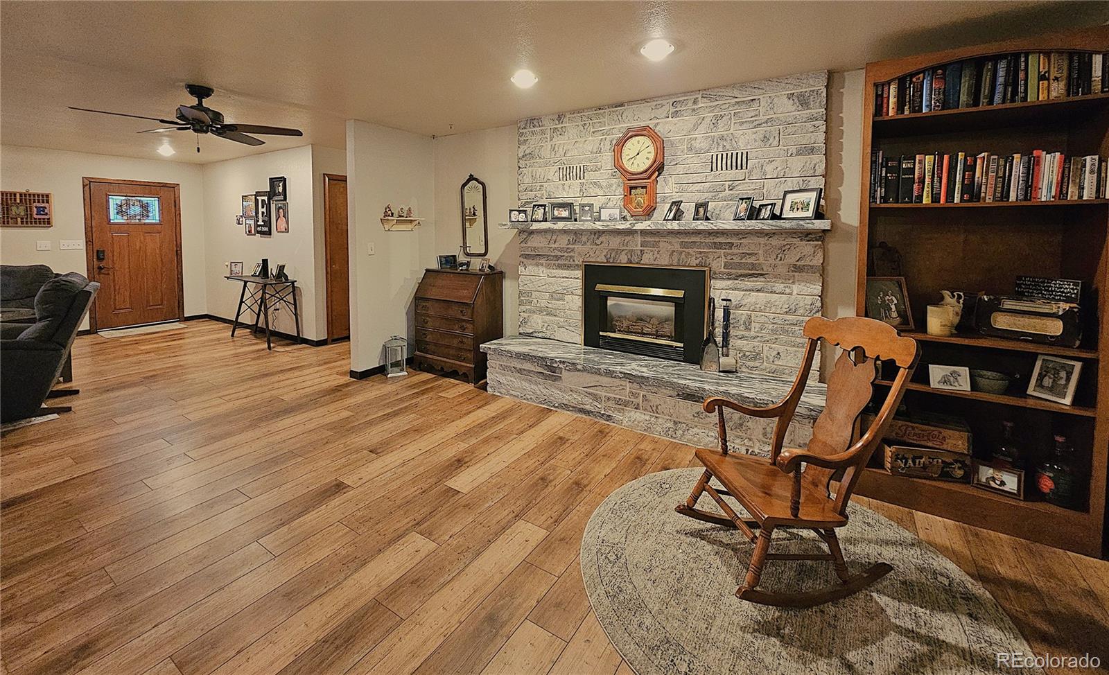 MLS Image #9 for 311  maple street,julesburg, Colorado