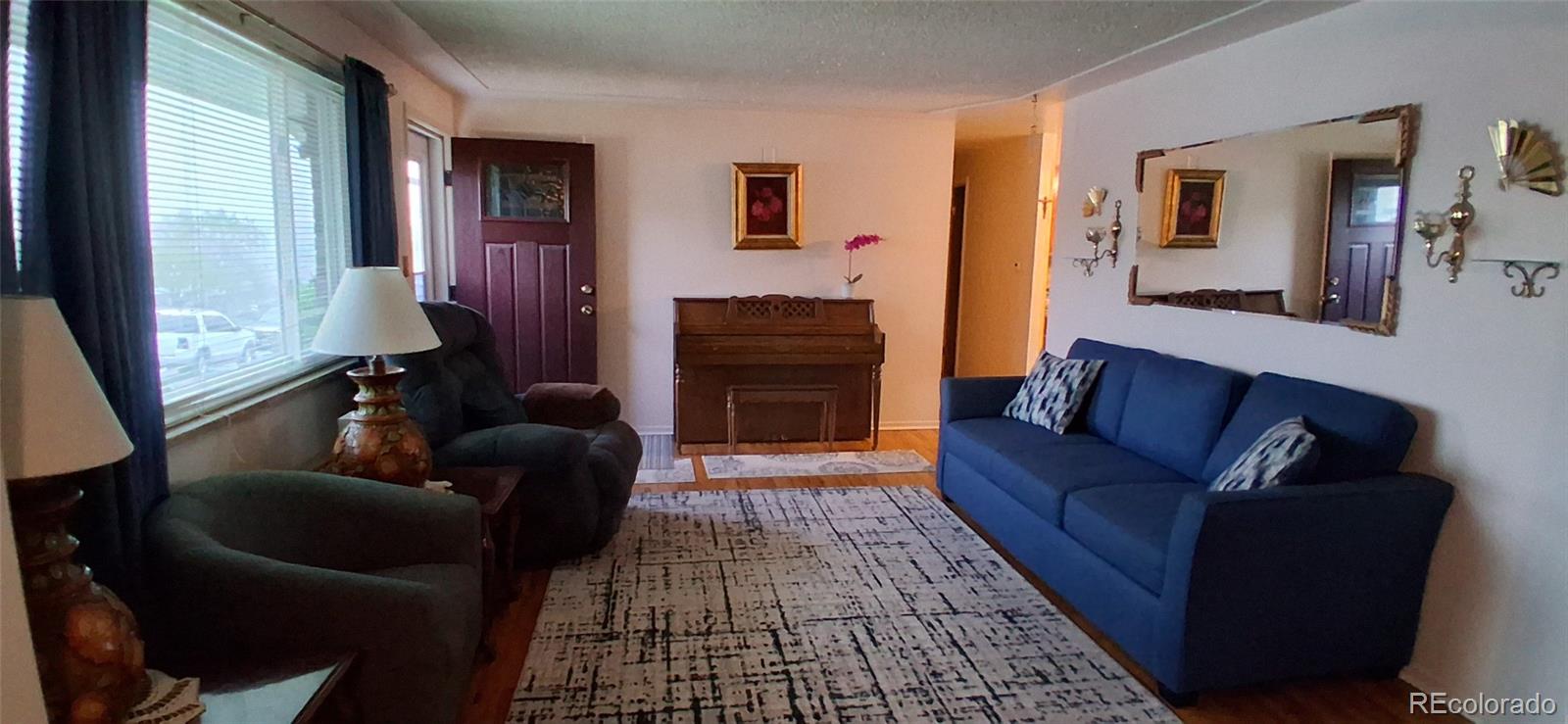 MLS Image #5 for 8338  charles way,denver, Colorado