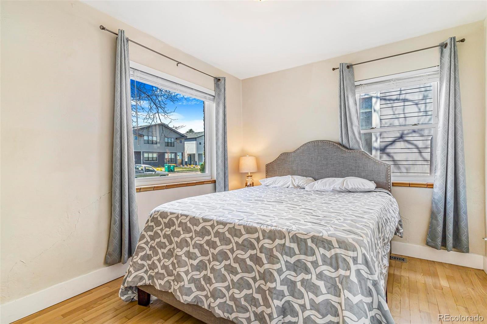 MLS Image #10 for 3254 s bannock street,englewood, Colorado