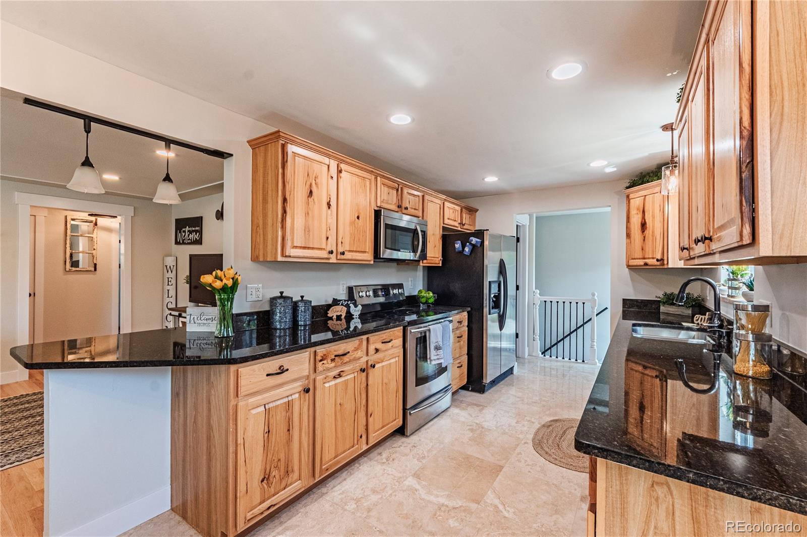 MLS Image #11 for 2274 s cherry street,denver, Colorado
