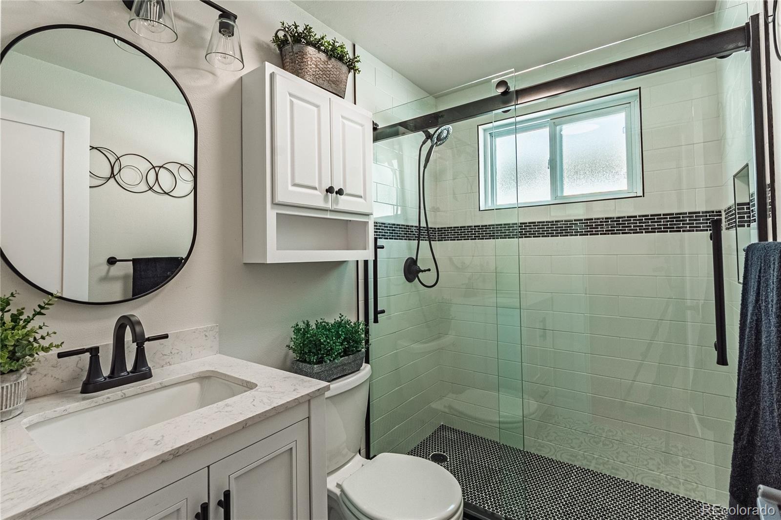 MLS Image #17 for 2274 s cherry street,denver, Colorado