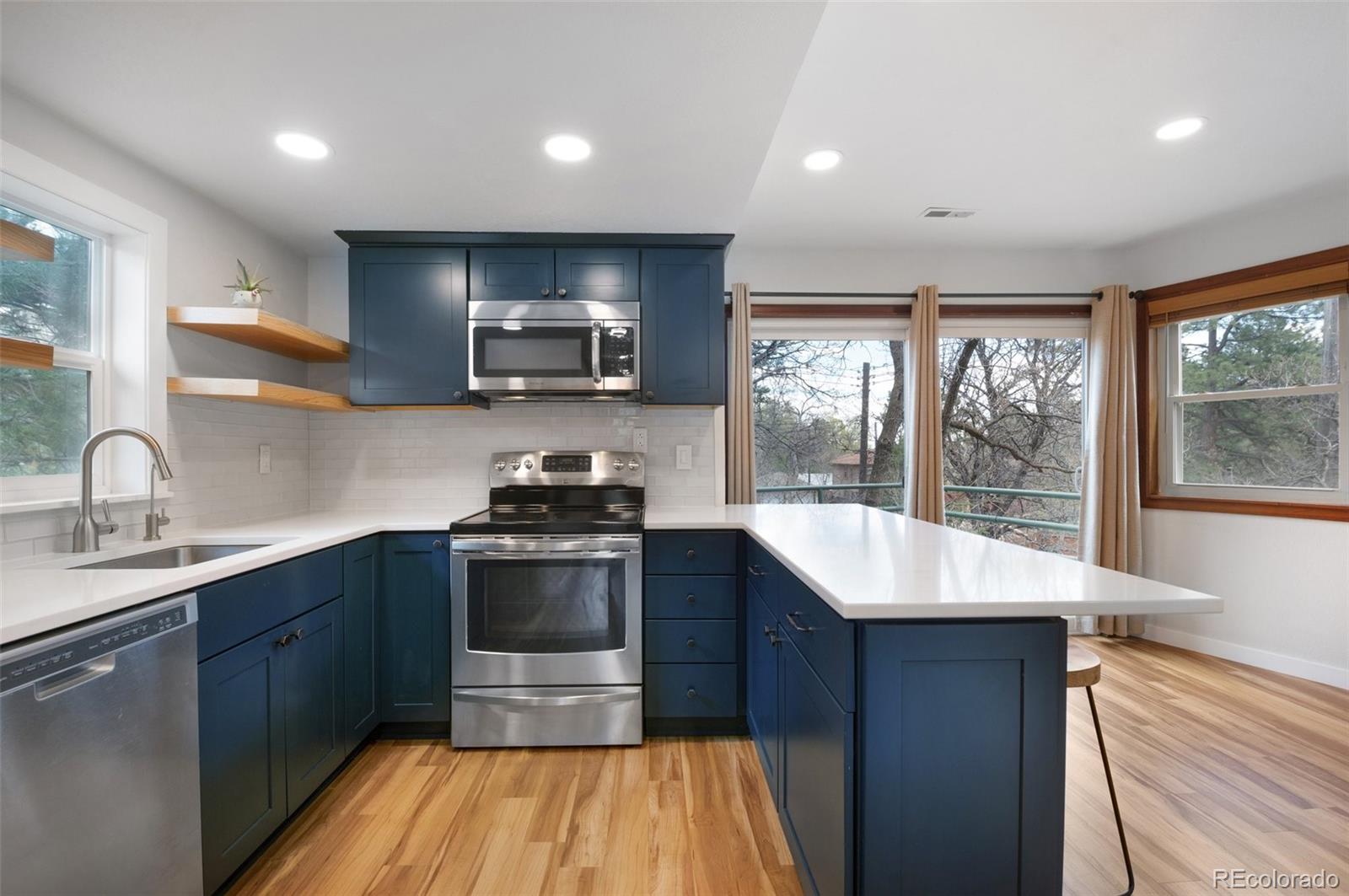 MLS Image #4 for 1805  cheyenne boulevard,colorado springs, Colorado