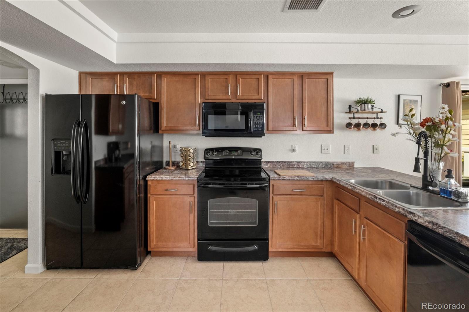 MLS Image #12 for 4713  perth street,denver, Colorado