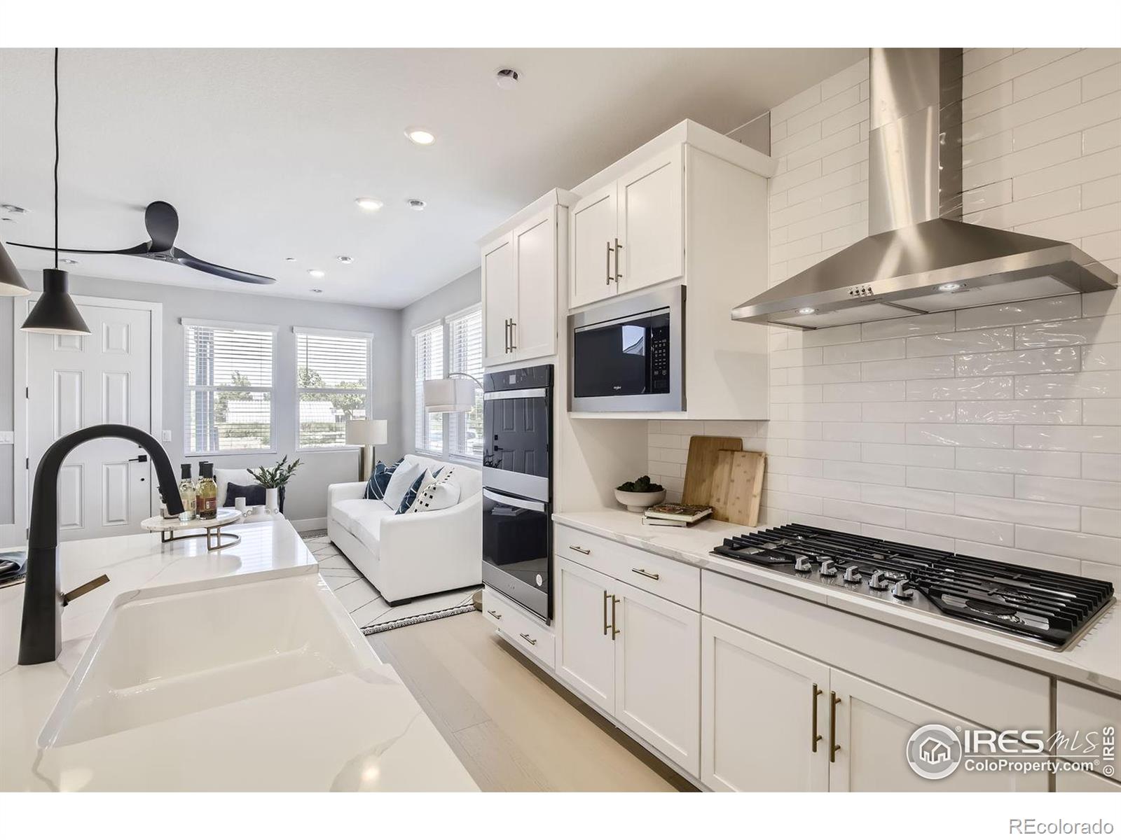 MLS Image #2 for 2759  bear springs circle,longmont, Colorado