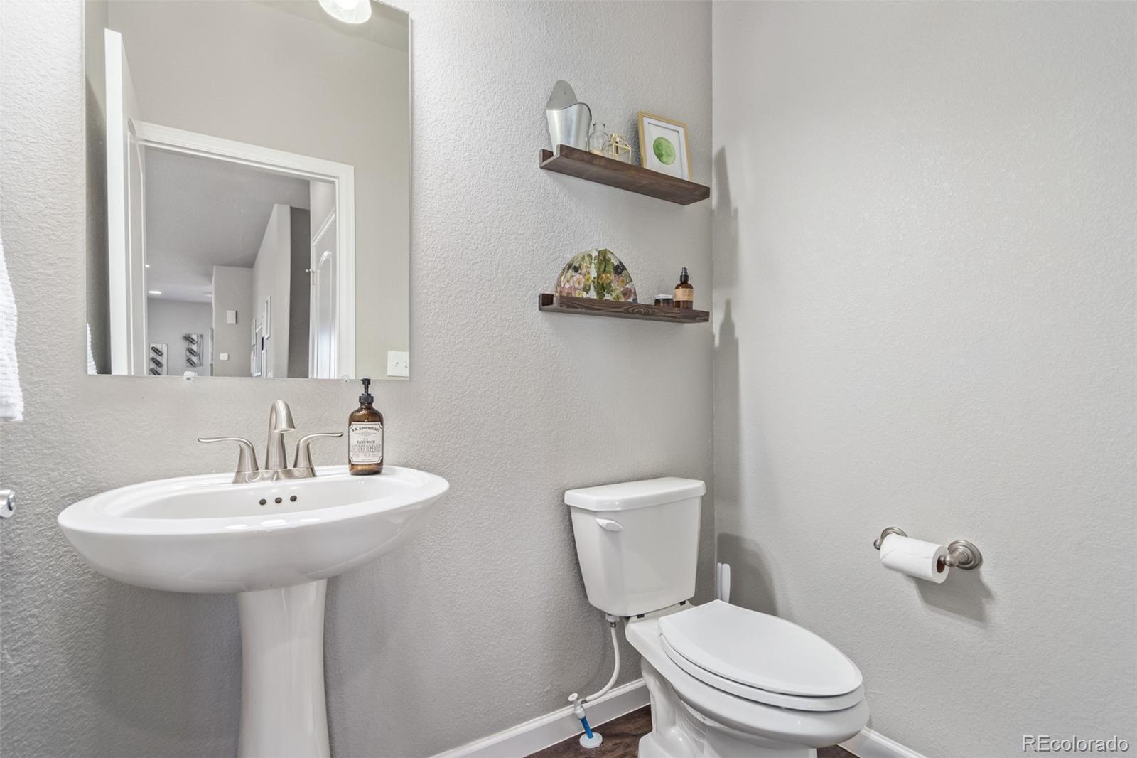 MLS Image #12 for 11250  florence street,commerce city, Colorado