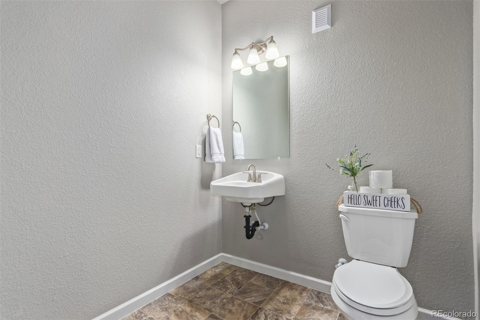 MLS Image #2 for 11250  florence street,commerce city, Colorado