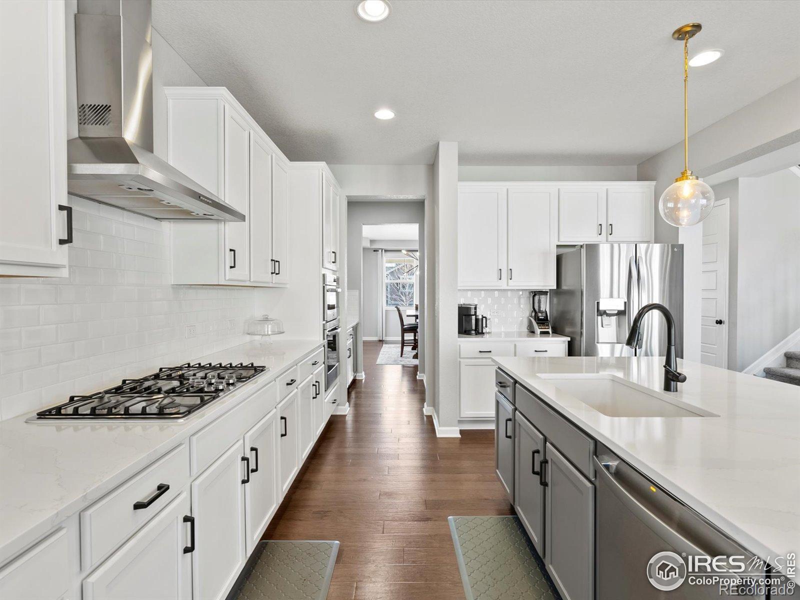 MLS Image #6 for 904  sundown way,erie, Colorado