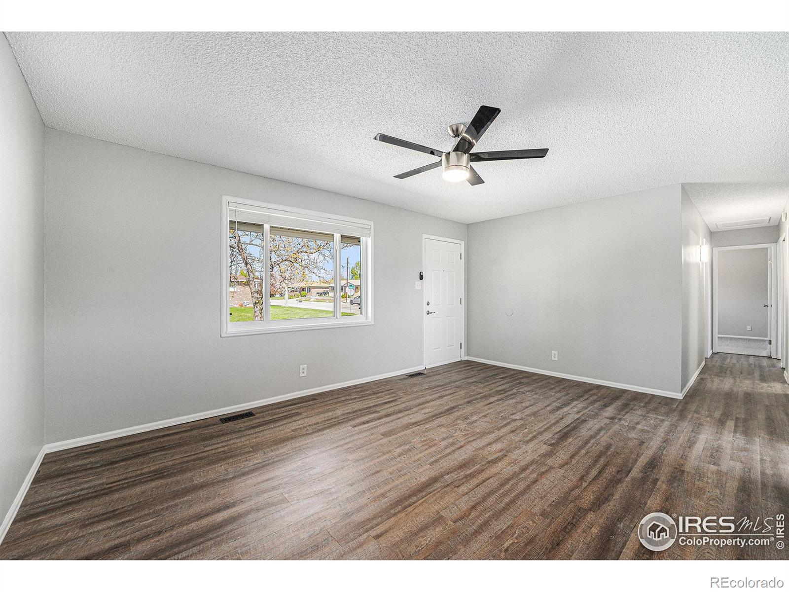 MLS Image #3 for 11674  claude court,northglenn, Colorado