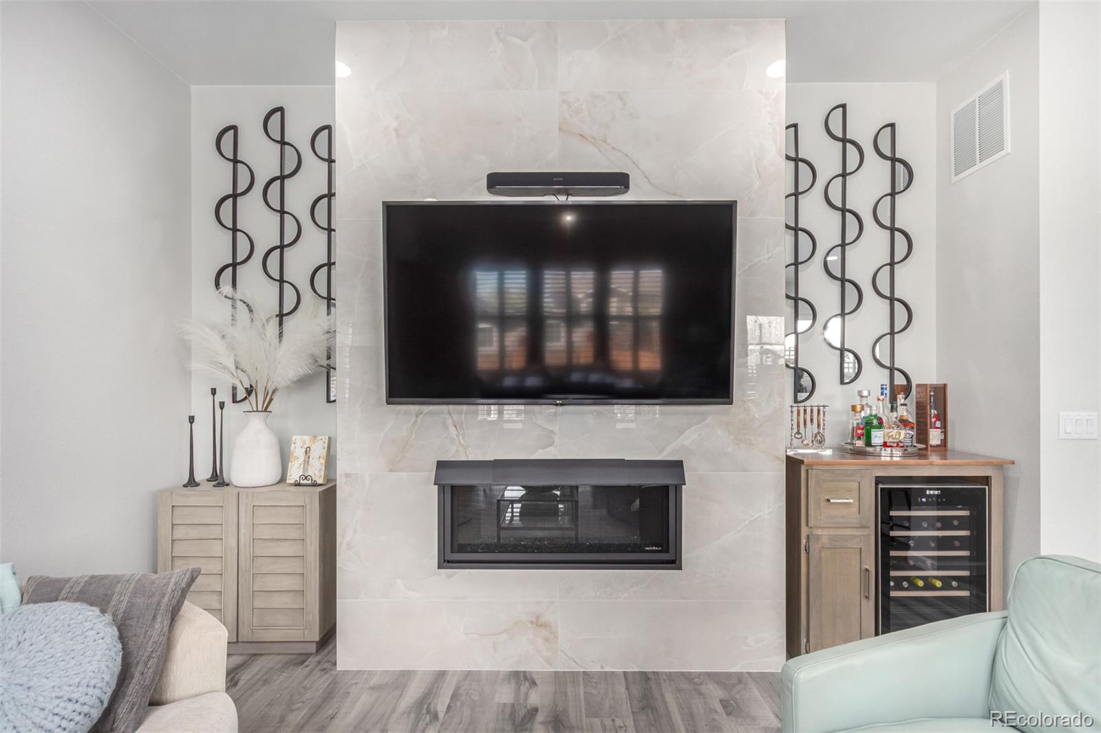 MLS Image #0 for 10524  eby circle,lone tree, Colorado