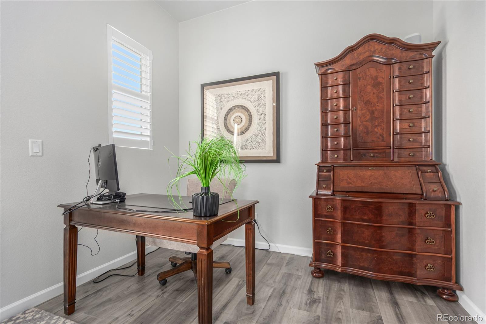 MLS Image #10 for 10524  eby circle,lone tree, Colorado