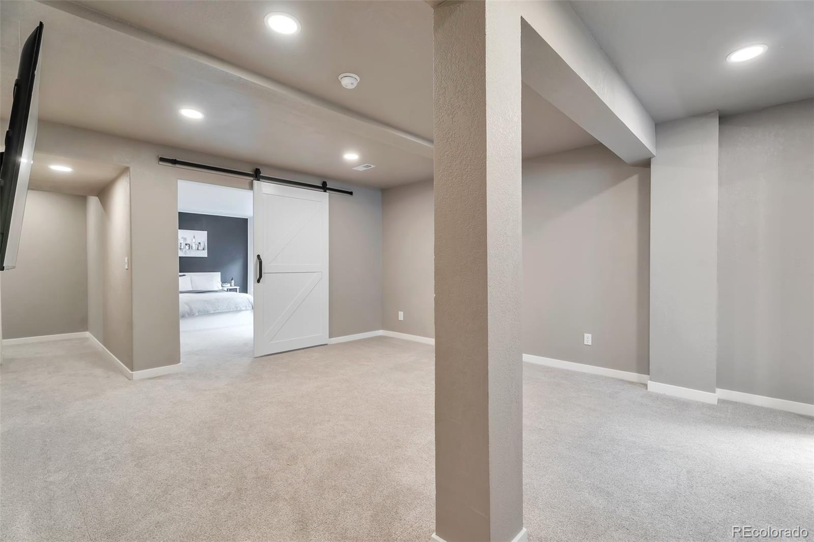 MLS Image #22 for 10695  wynspire road,highlands ranch, Colorado