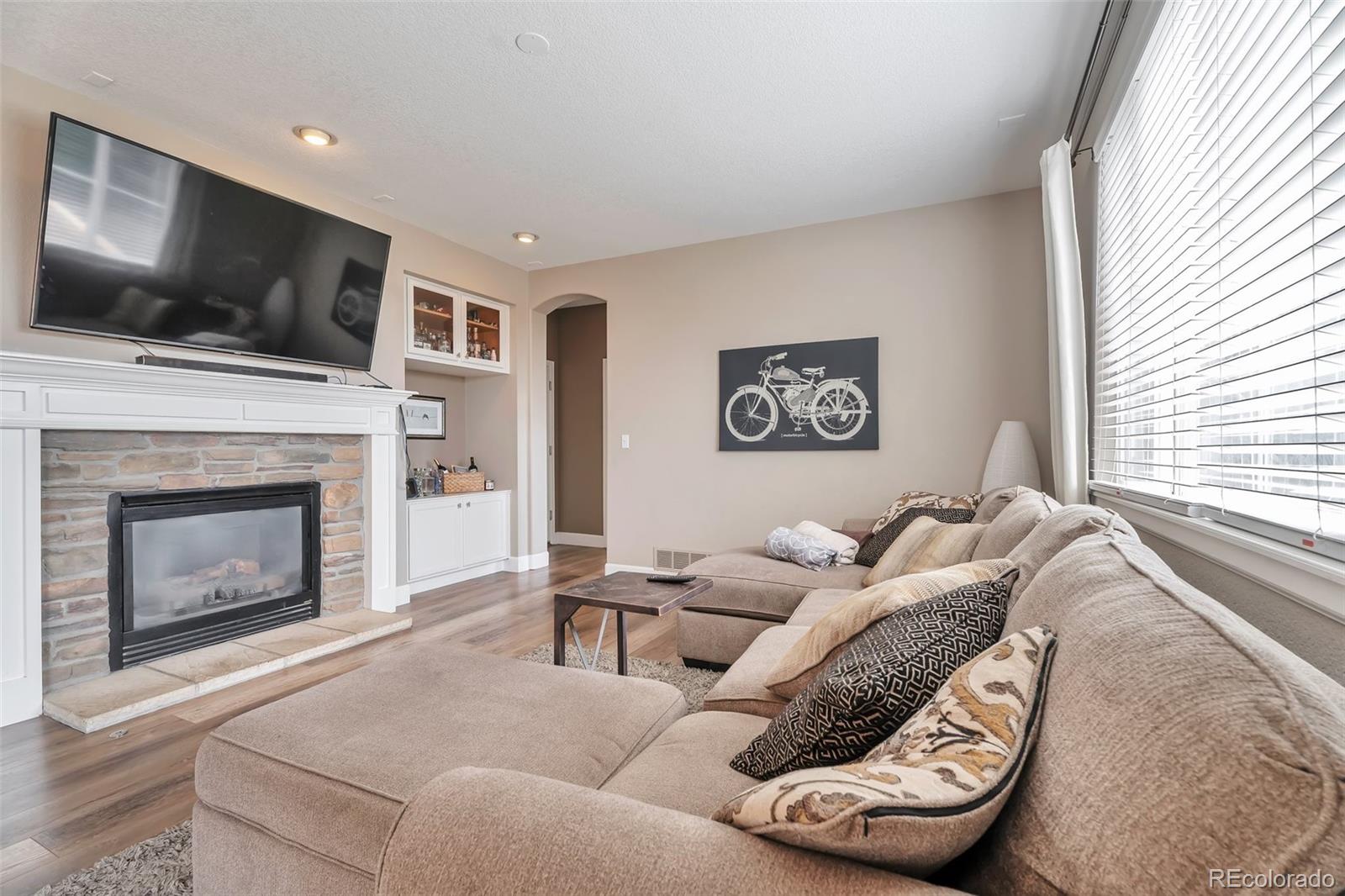 MLS Image #9 for 10695  wynspire road,highlands ranch, Colorado