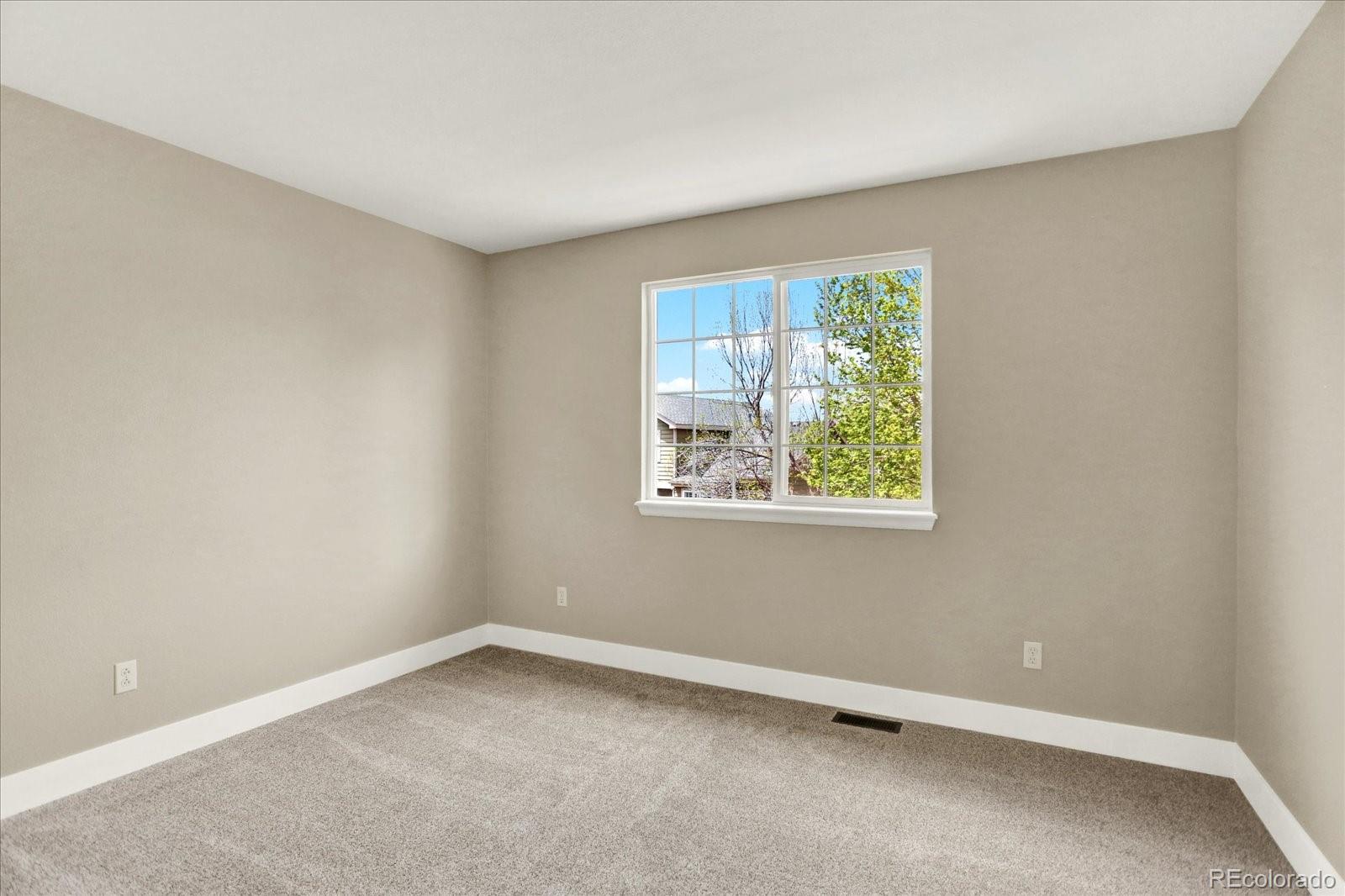 MLS Image #22 for 9885  thornbury way,highlands ranch, Colorado