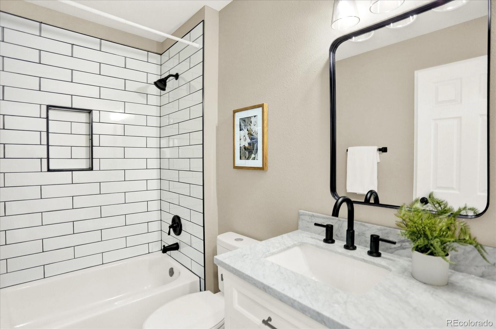 MLS Image #24 for 9885  thornbury way,highlands ranch, Colorado