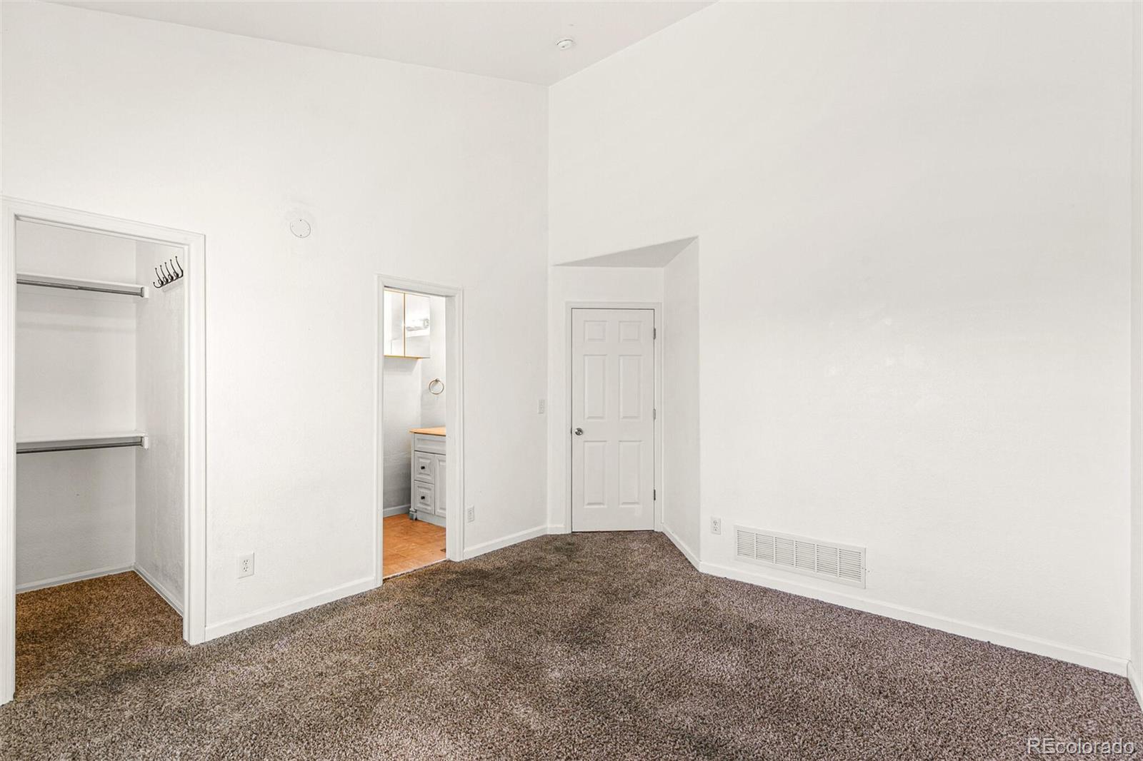 MLS Image #11 for 19804 e villanova place,aurora, Colorado