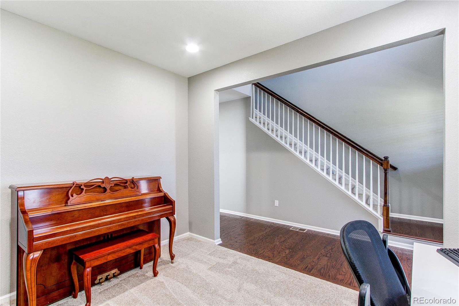 MLS Image #13 for 25046 e bayaud place,aurora, Colorado