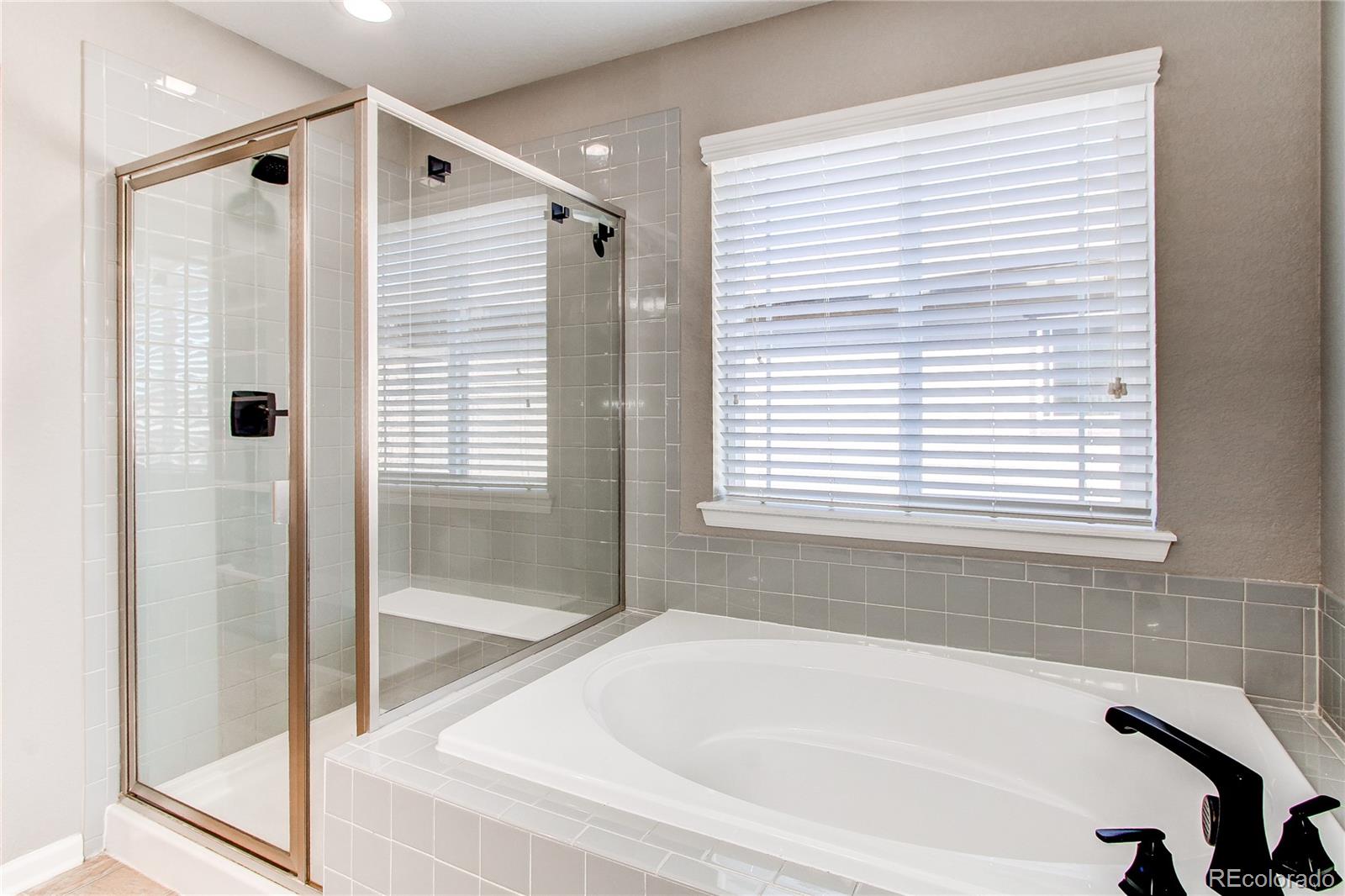 MLS Image #21 for 25046 e bayaud place,aurora, Colorado