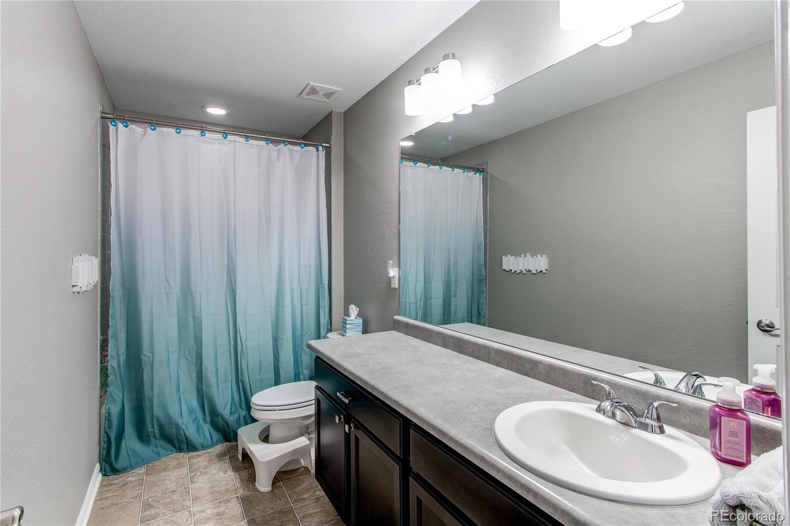 MLS Image #24 for 25046 e bayaud place,aurora, Colorado