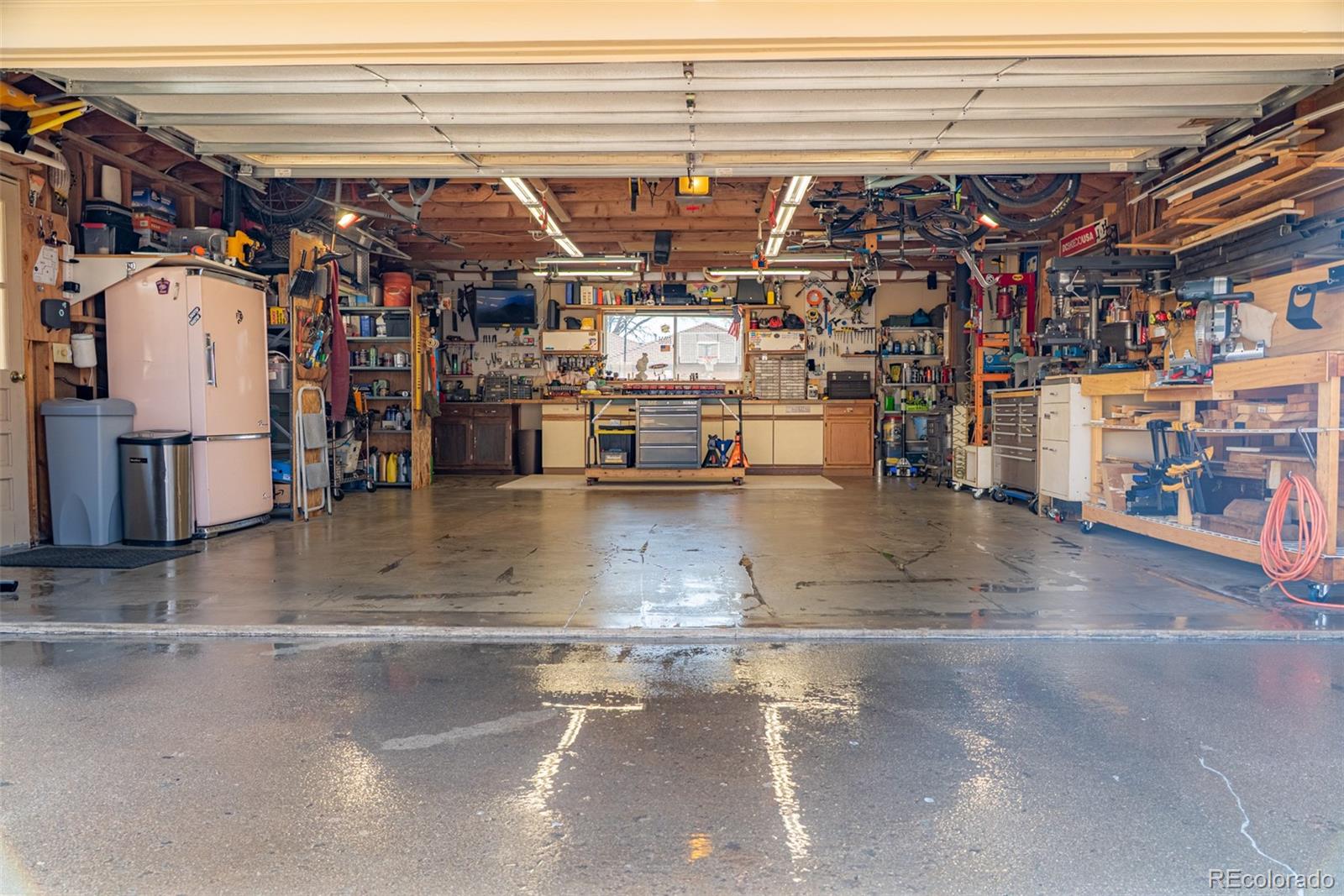 MLS Image #7 for 2548 s zurich court,denver, Colorado
