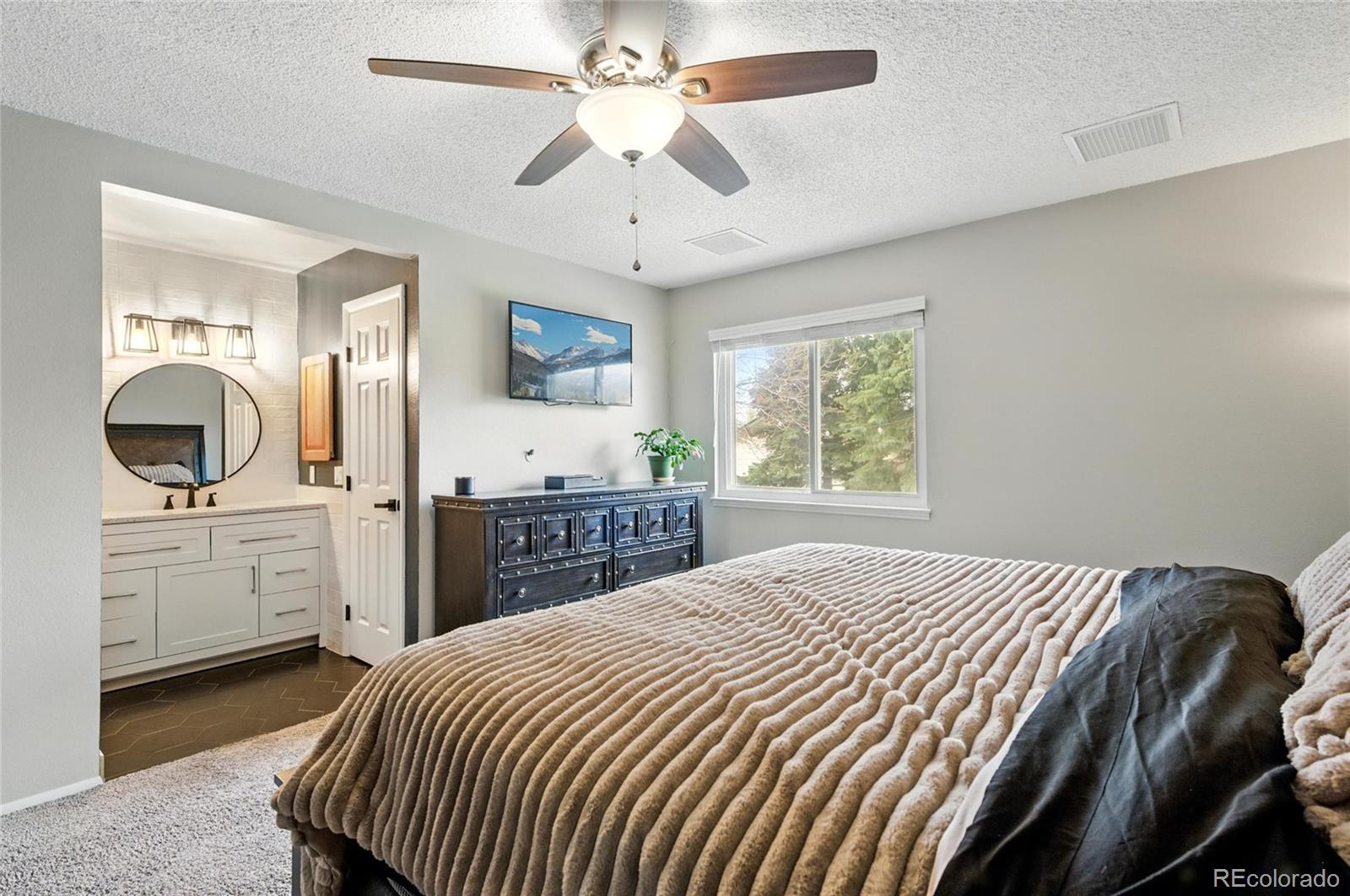 MLS Image #10 for 9664 w grand avenue,littleton, Colorado
