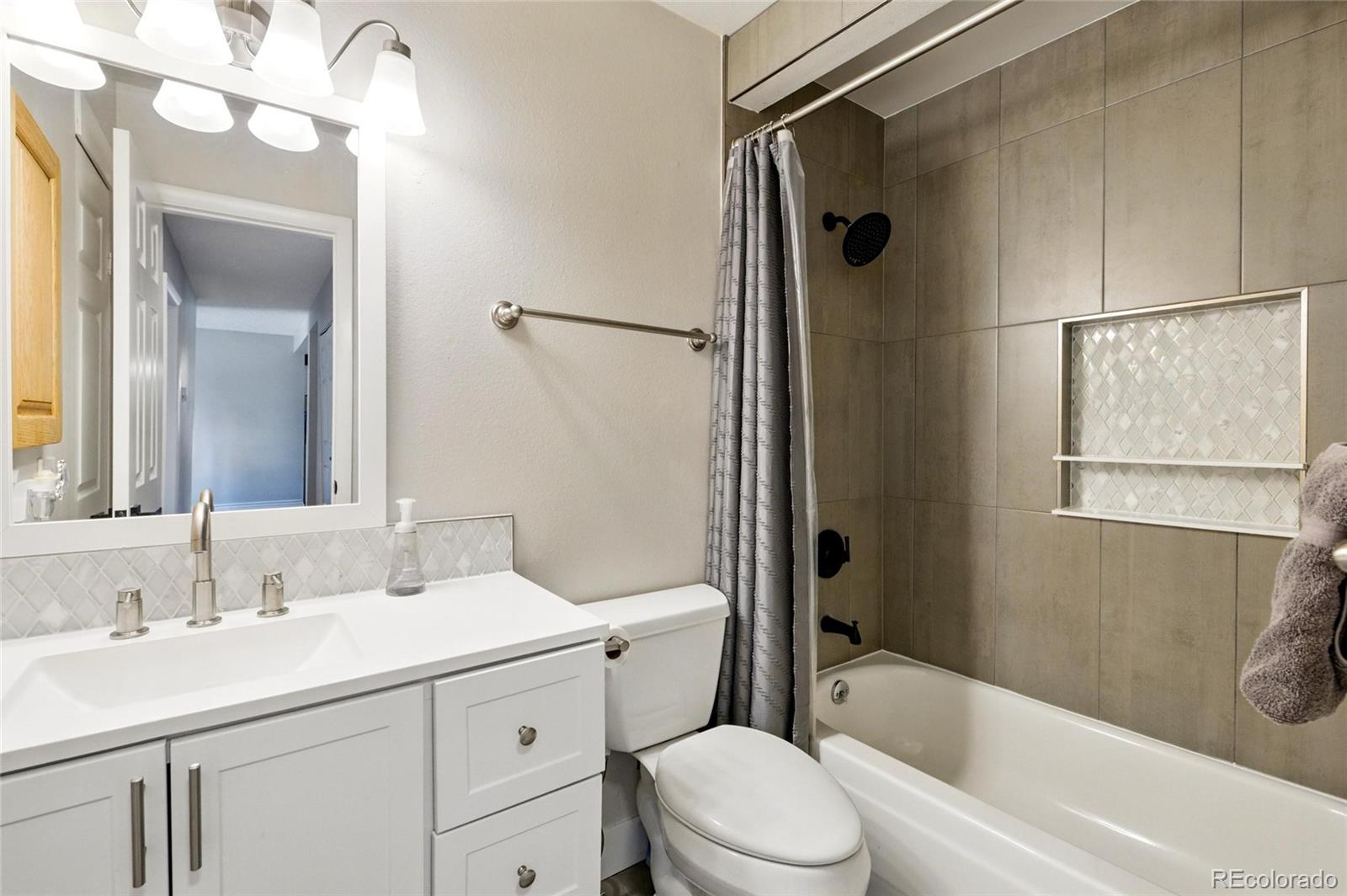 MLS Image #15 for 9664 w grand avenue,littleton, Colorado