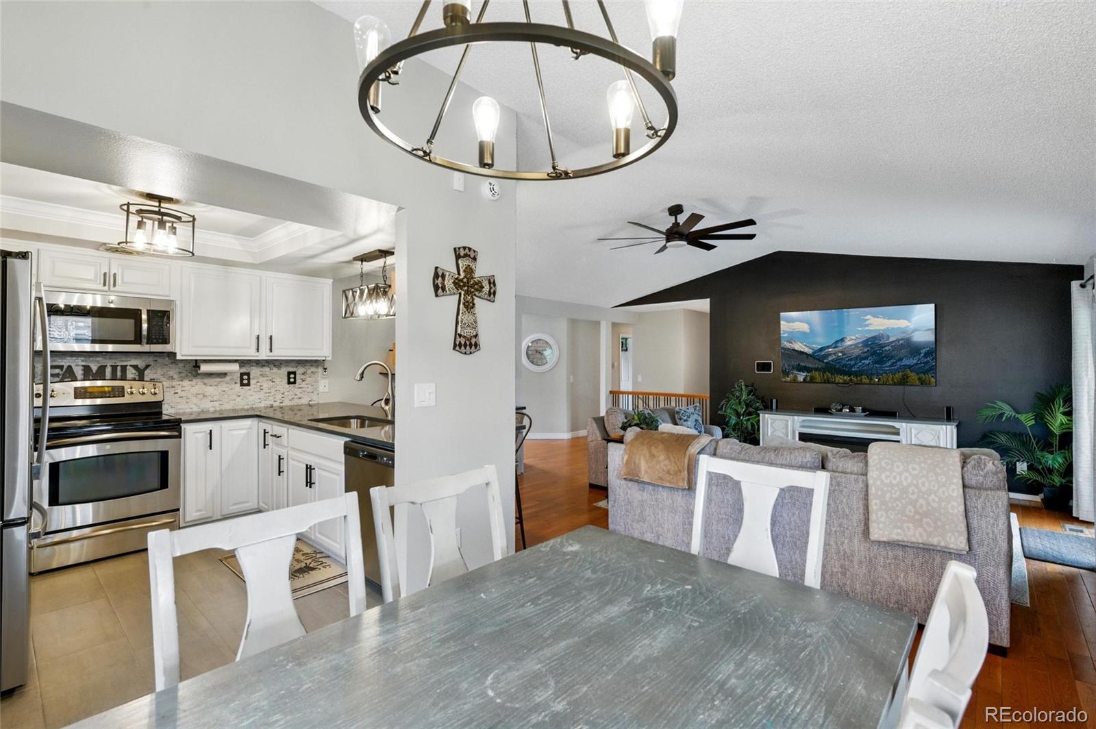 MLS Image #6 for 9664 w grand avenue,littleton, Colorado