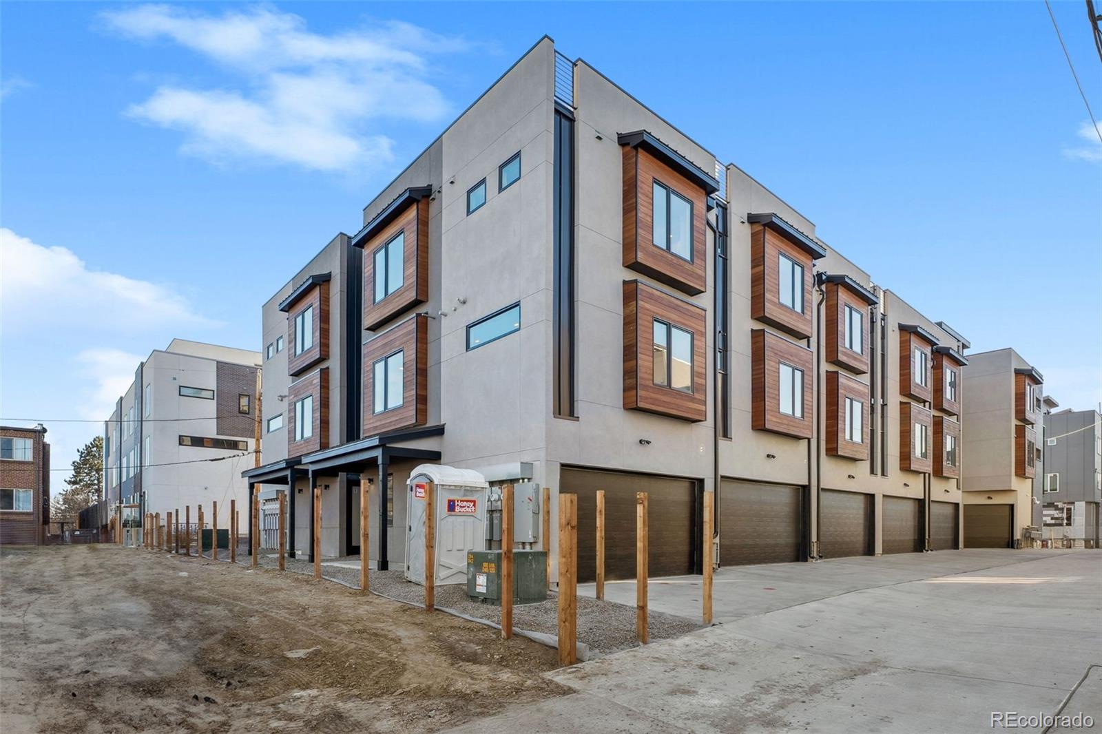 MLS Image #39 for 2326  eliot street,denver, Colorado