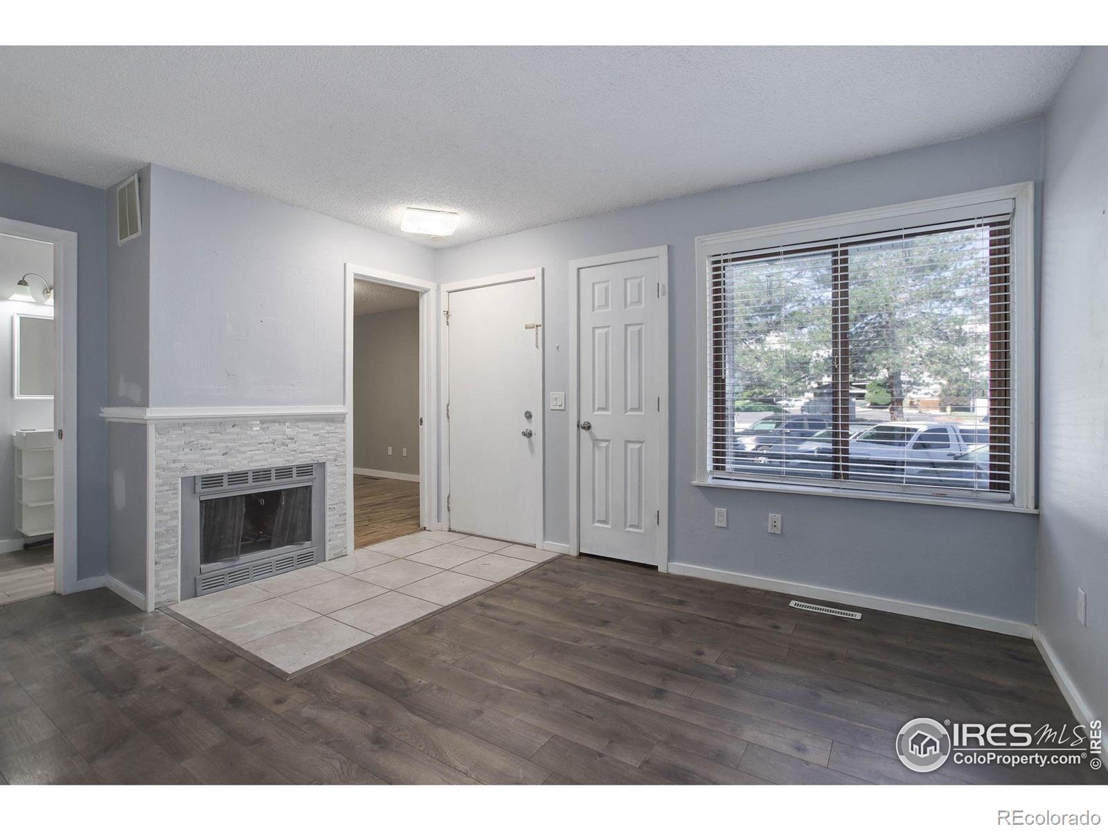 MLS Image #4 for 1825  kendall street,lakewood, Colorado