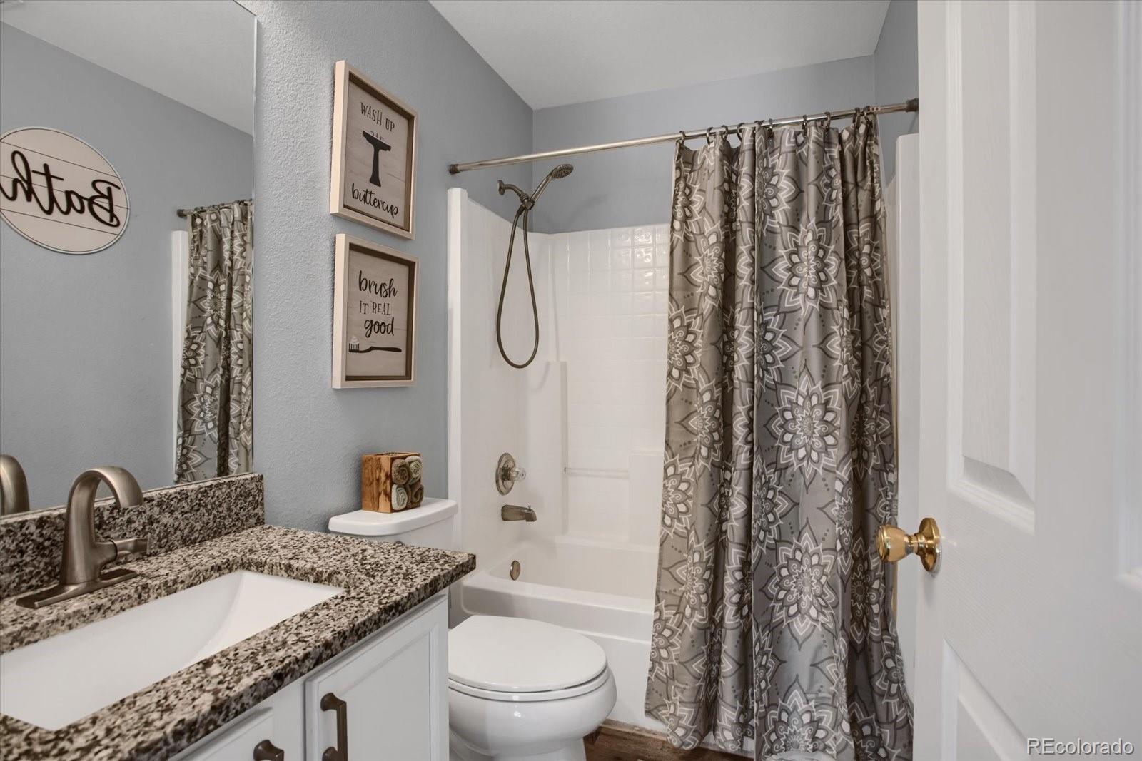 MLS Image #10 for 2432 s genoa way,aurora, Colorado
