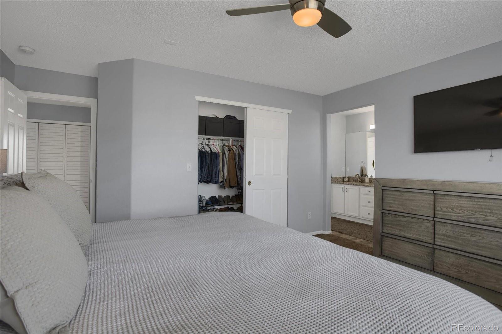 MLS Image #14 for 2432 s genoa way,aurora, Colorado