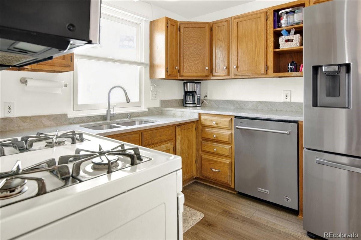 MLS Image #3 for 5211  dover street,arvada, Colorado
