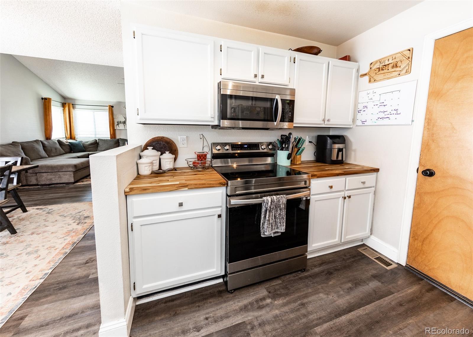 MLS Image #11 for 4790  witches hollow lane,colorado springs, Colorado