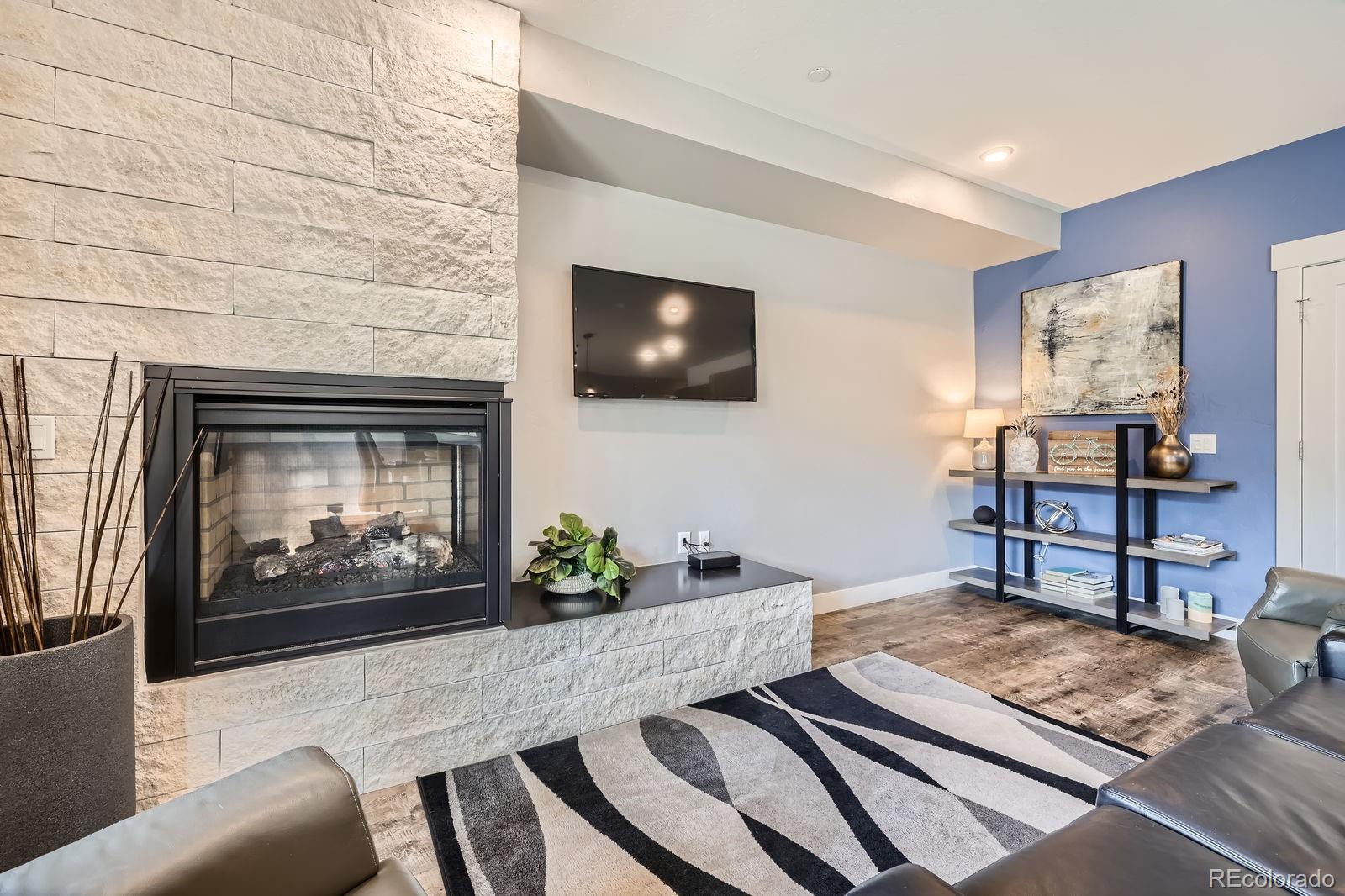 MLS Image #3 for 930  blue river parkway,silverthorne, Colorado