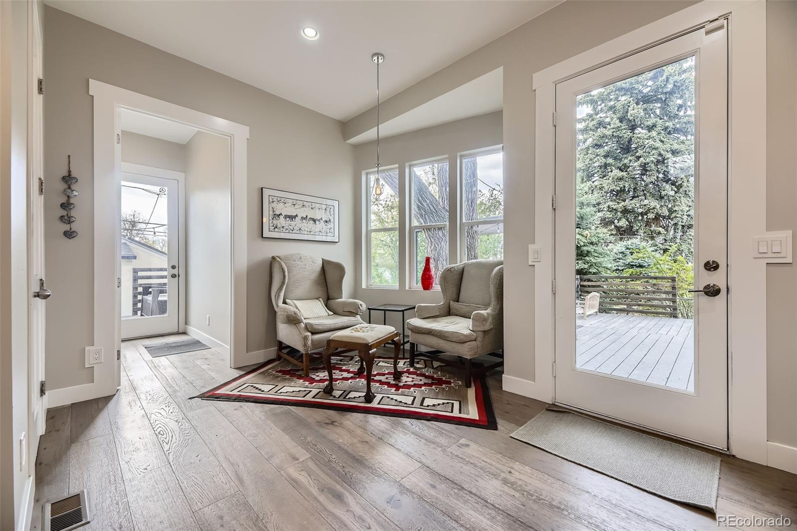 MLS Image #17 for 1533 s columbine street,denver, Colorado