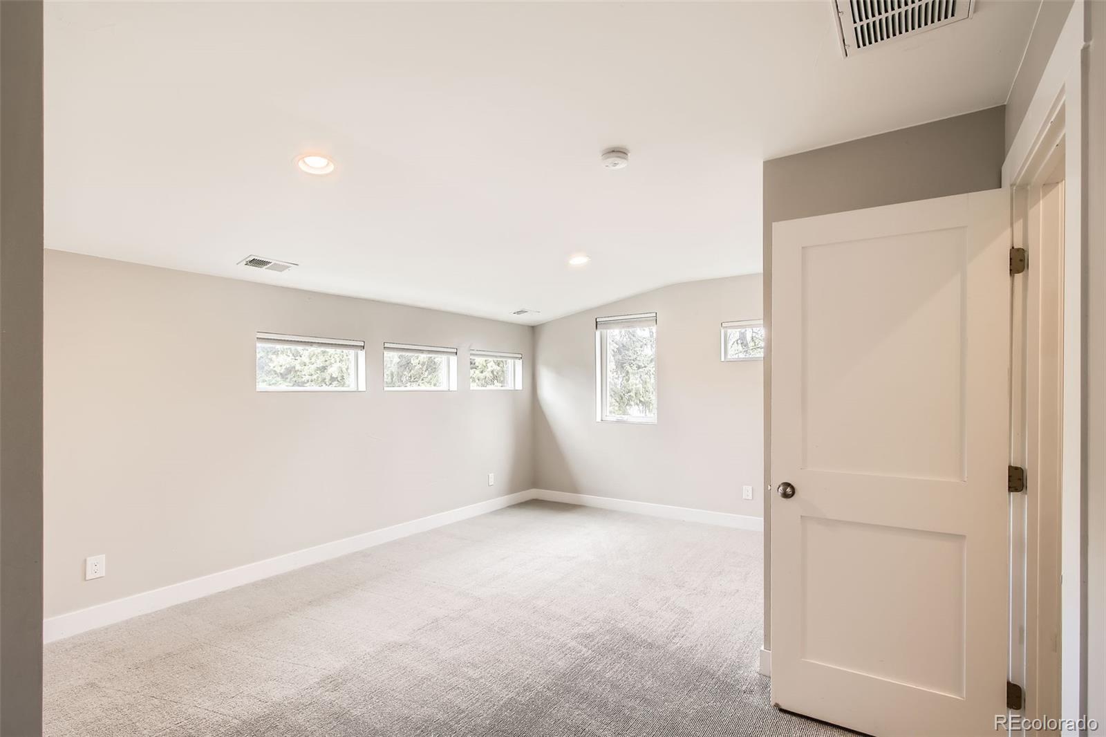 MLS Image #32 for 1533 s columbine street,denver, Colorado