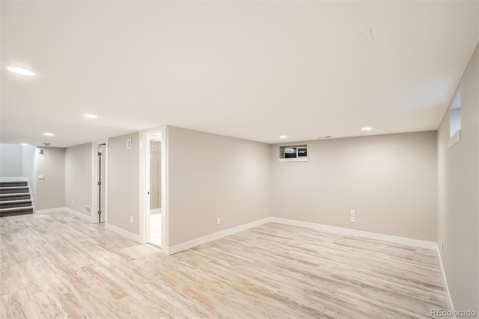MLS Image #35 for 1533 s columbine street,denver, Colorado