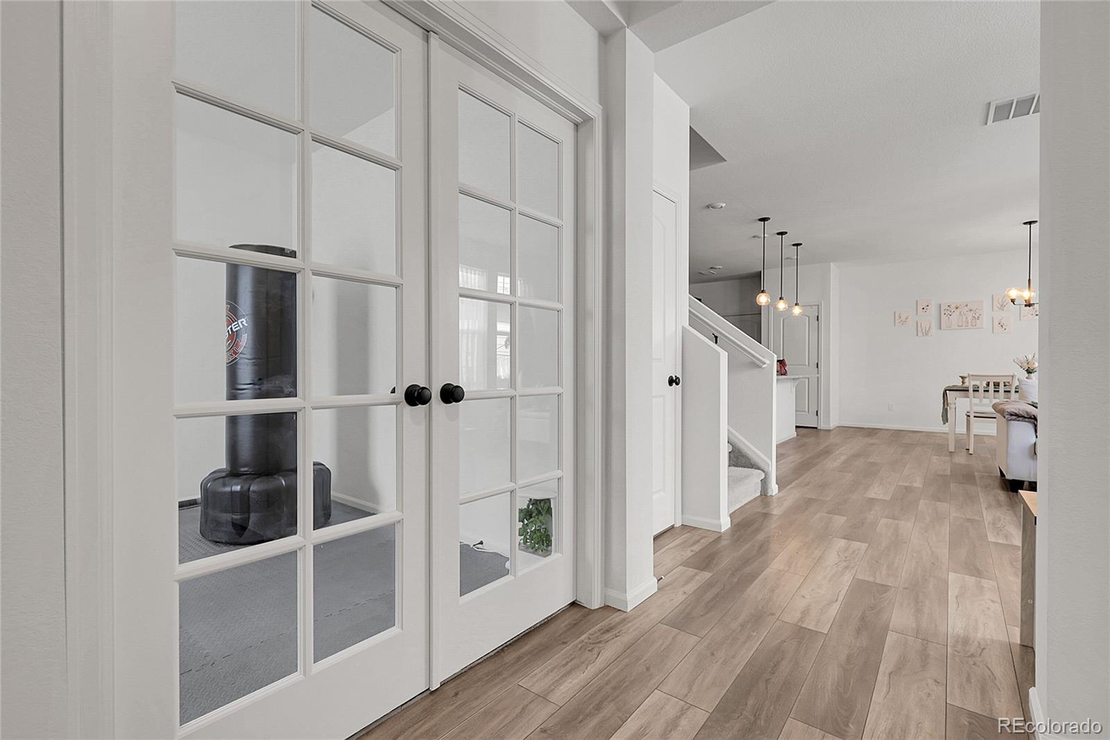 MLS Image #3 for 4358 s nepal court,centennial, Colorado
