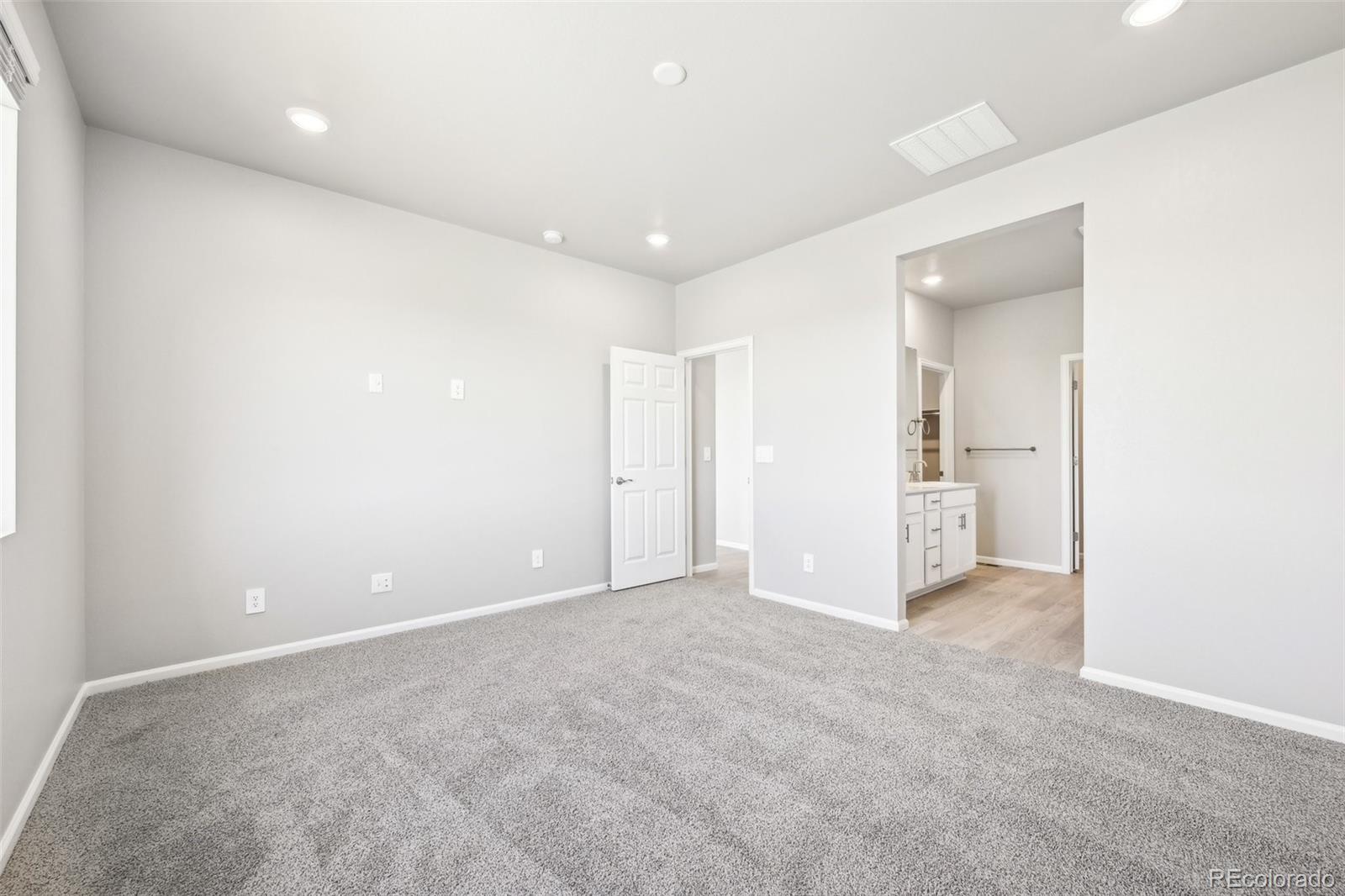 MLS Image #26 for 1957 s coolidge way,aurora, Colorado