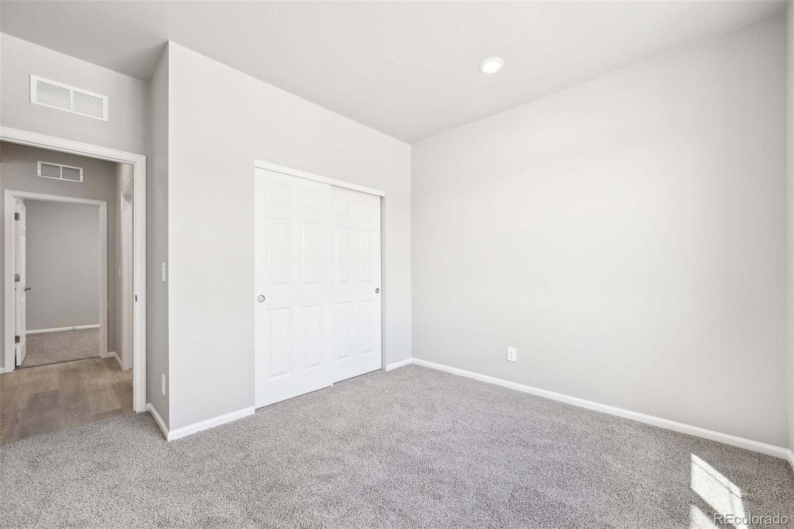 MLS Image #36 for 1957 s coolidge way,aurora, Colorado