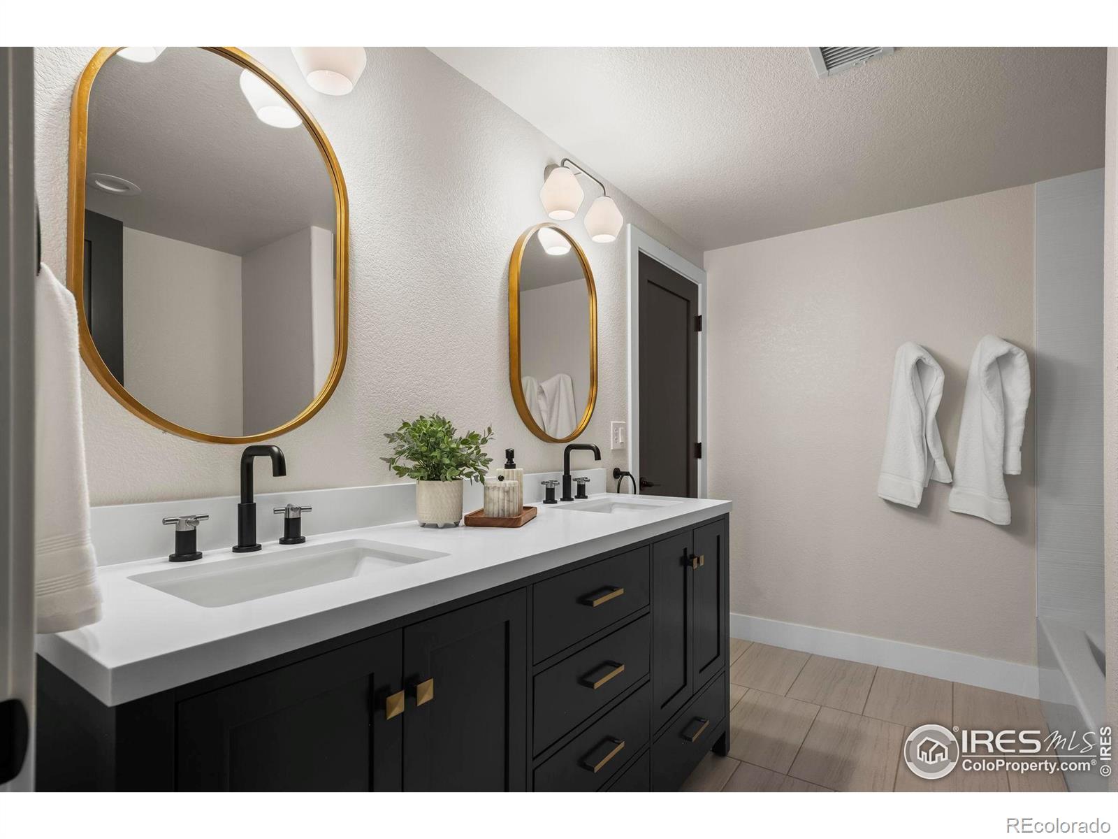 MLS Image #32 for 5302  pinehurst drive,boulder, Colorado