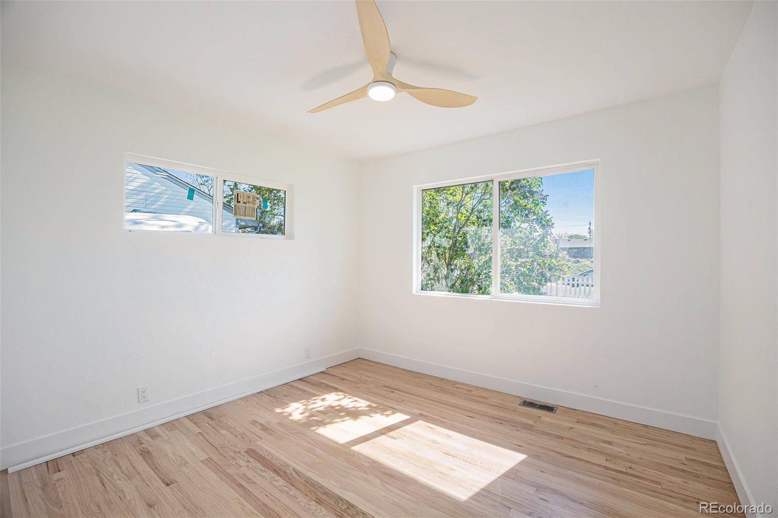 MLS Image #11 for 1151  xanthia street,denver, Colorado