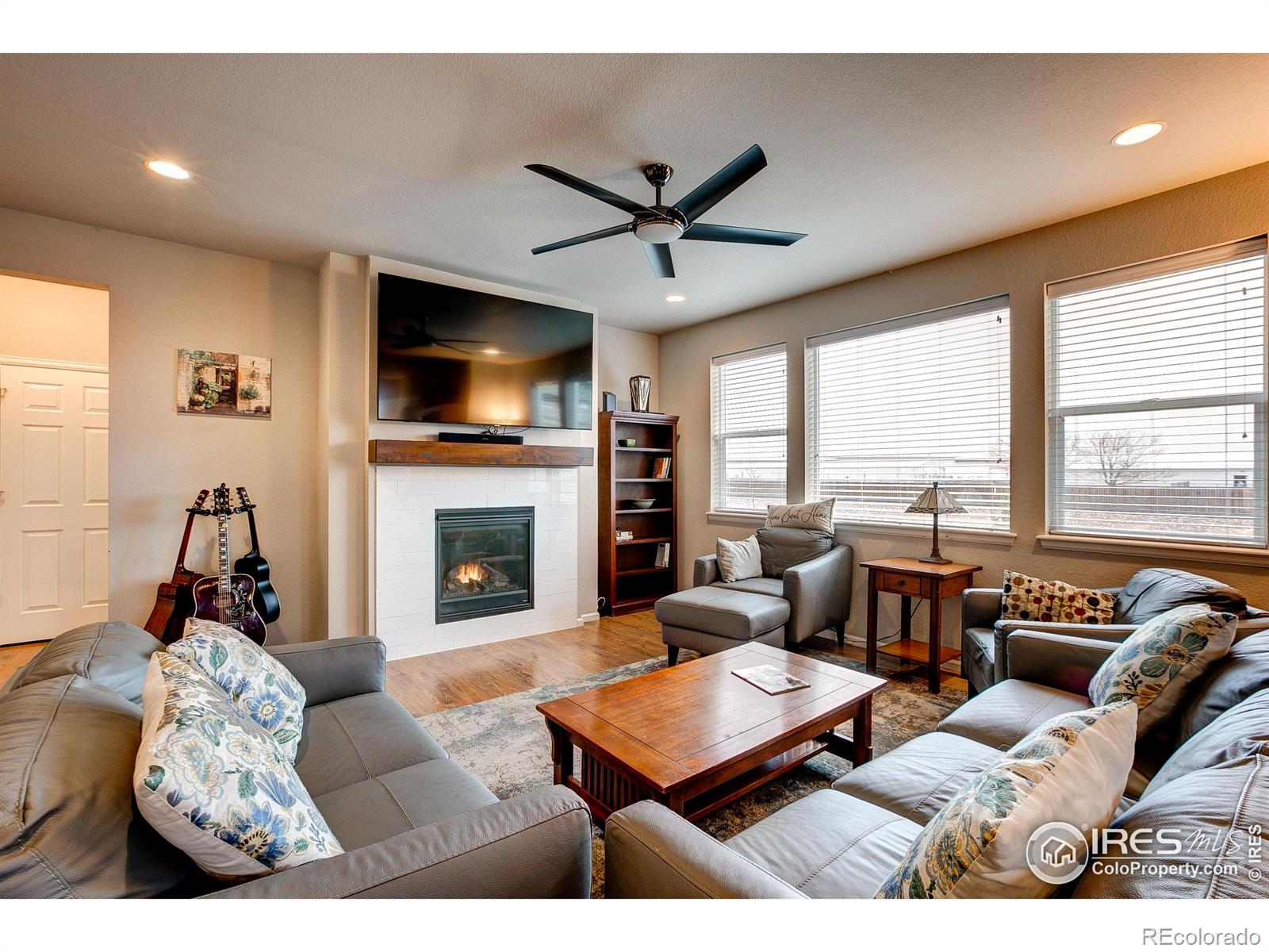 MLS Image #16 for 5128  odessa lake street,timnath, Colorado