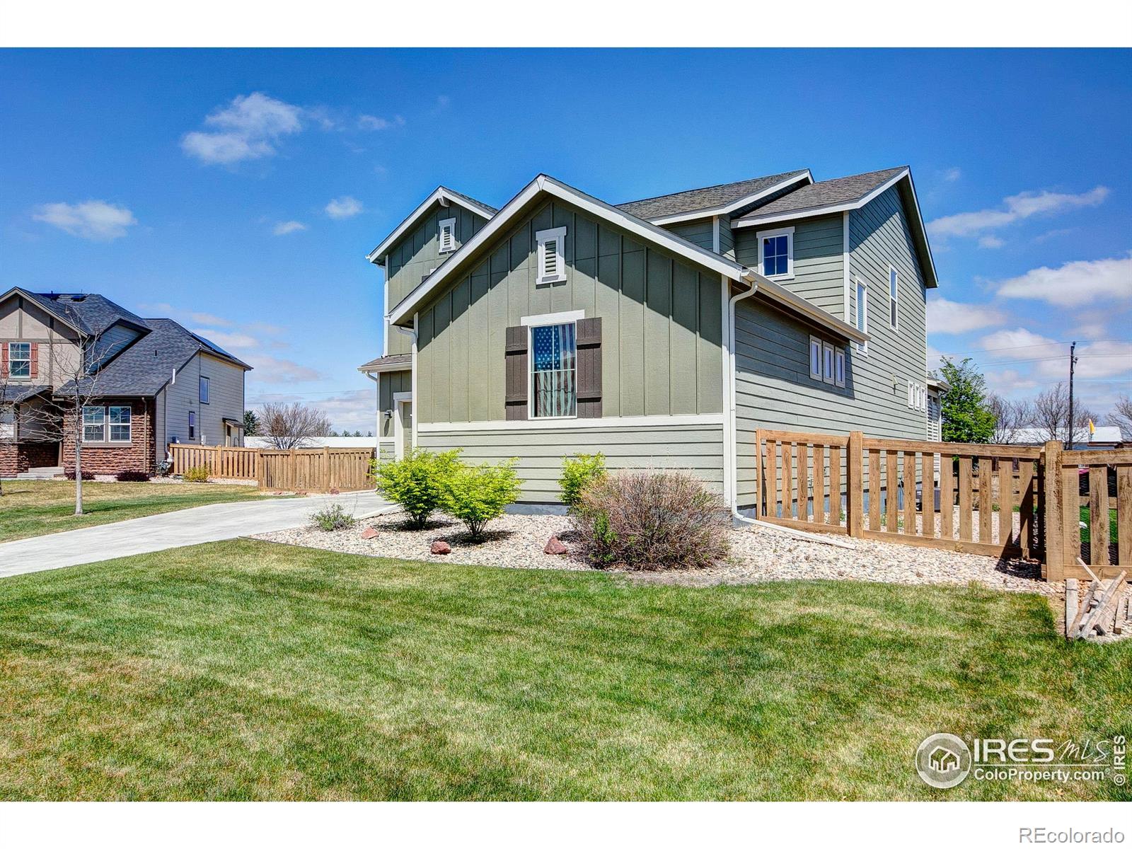 MLS Image #2 for 5128  odessa lake street,timnath, Colorado