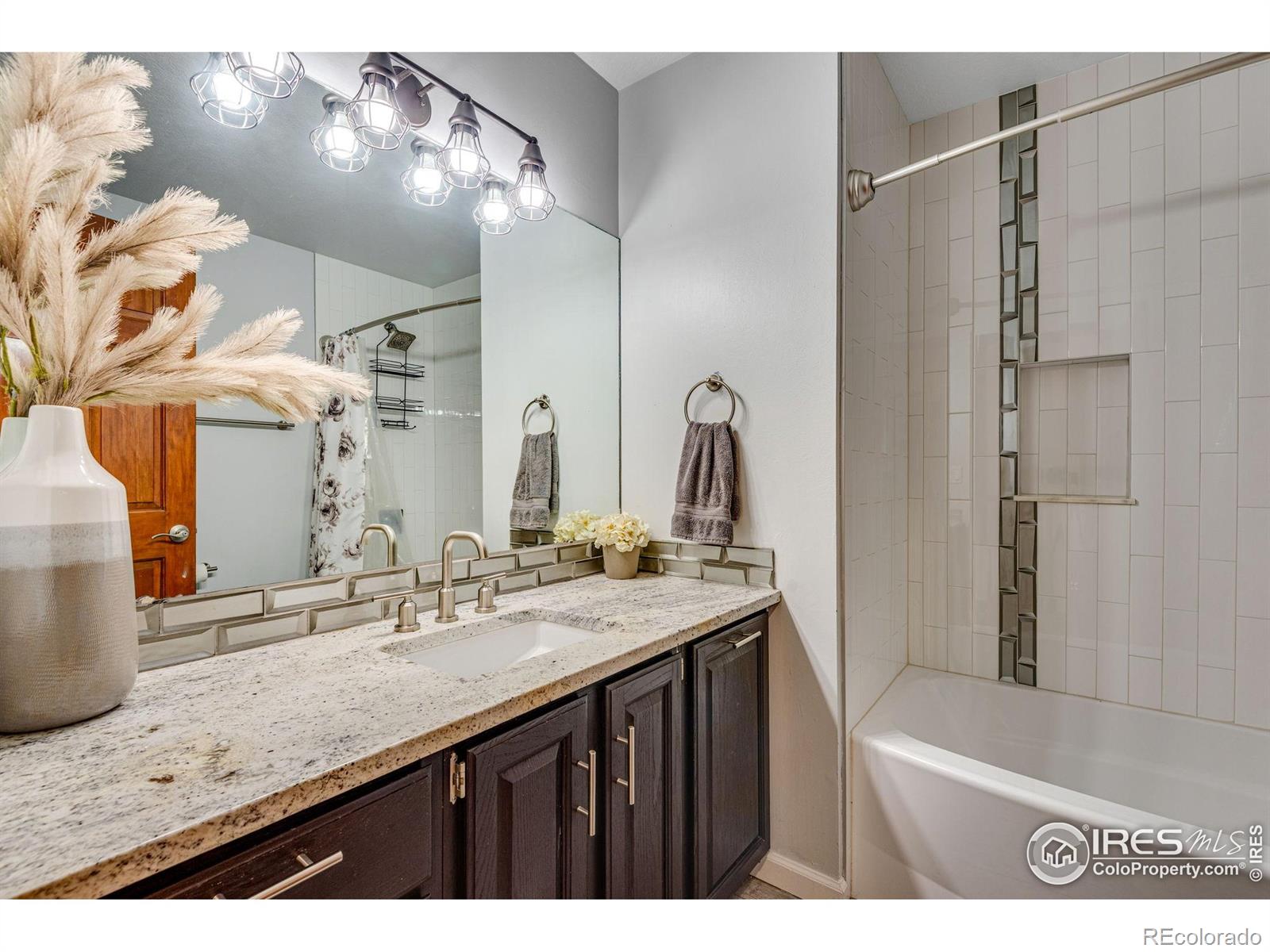 MLS Image #25 for 7628  estate circle,niwot, Colorado