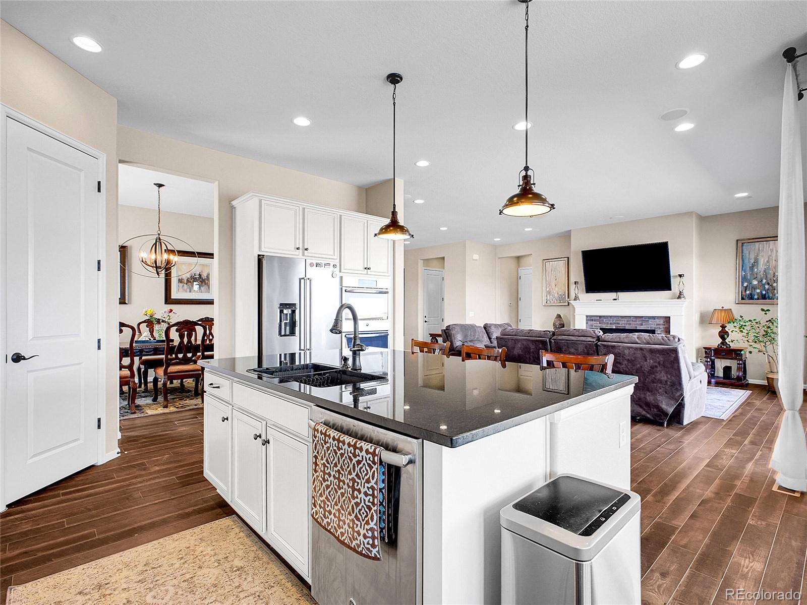 MLS Image #7 for 6450 s riverwood court,aurora, Colorado