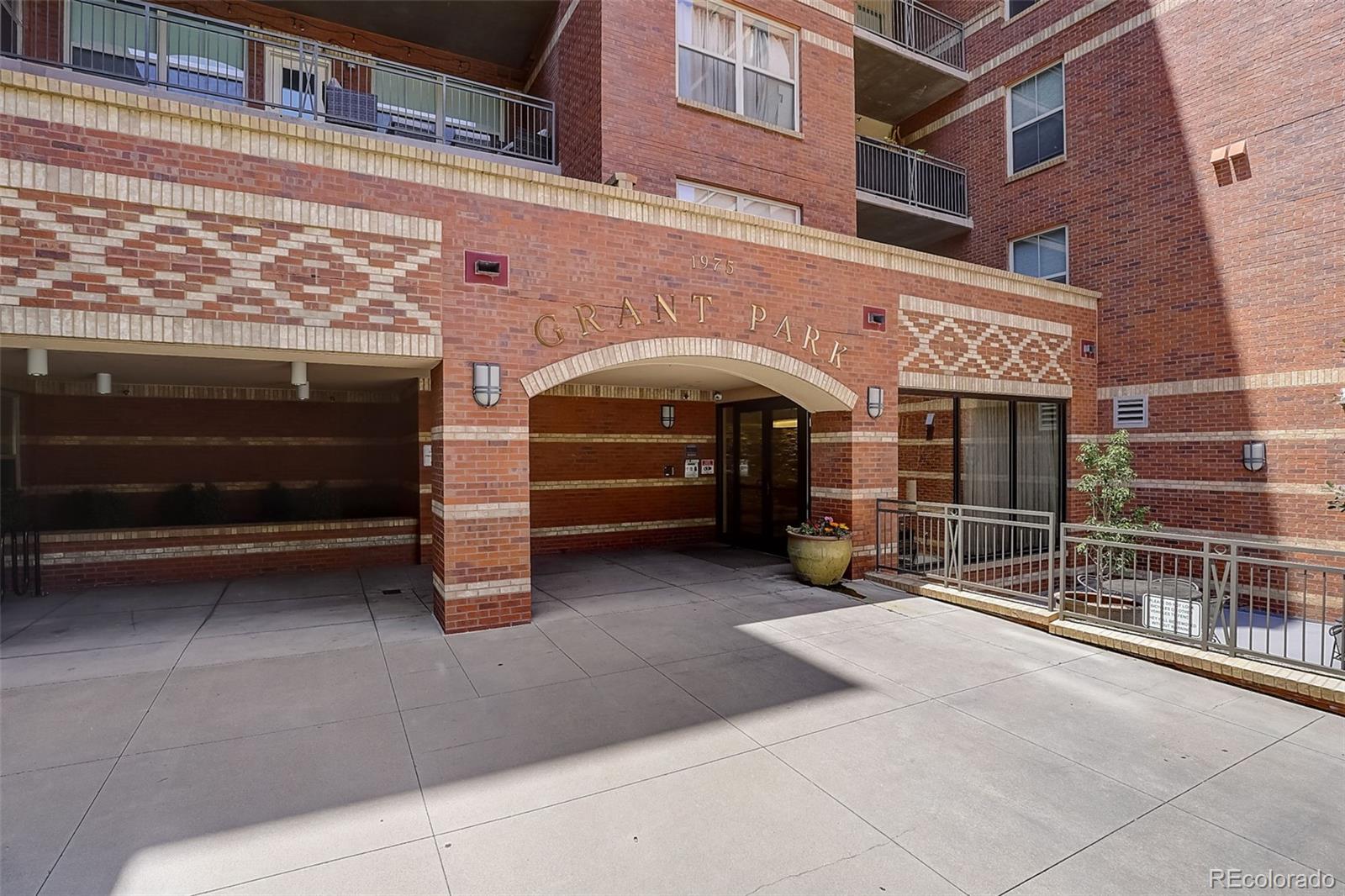 MLS Image #24 for 1975  grant street,denver, Colorado