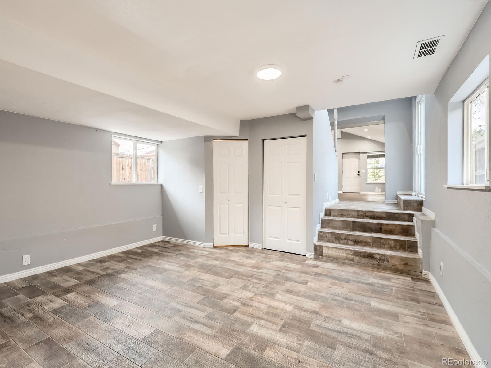 MLS Image #7 for 825 s quitman street,denver, Colorado