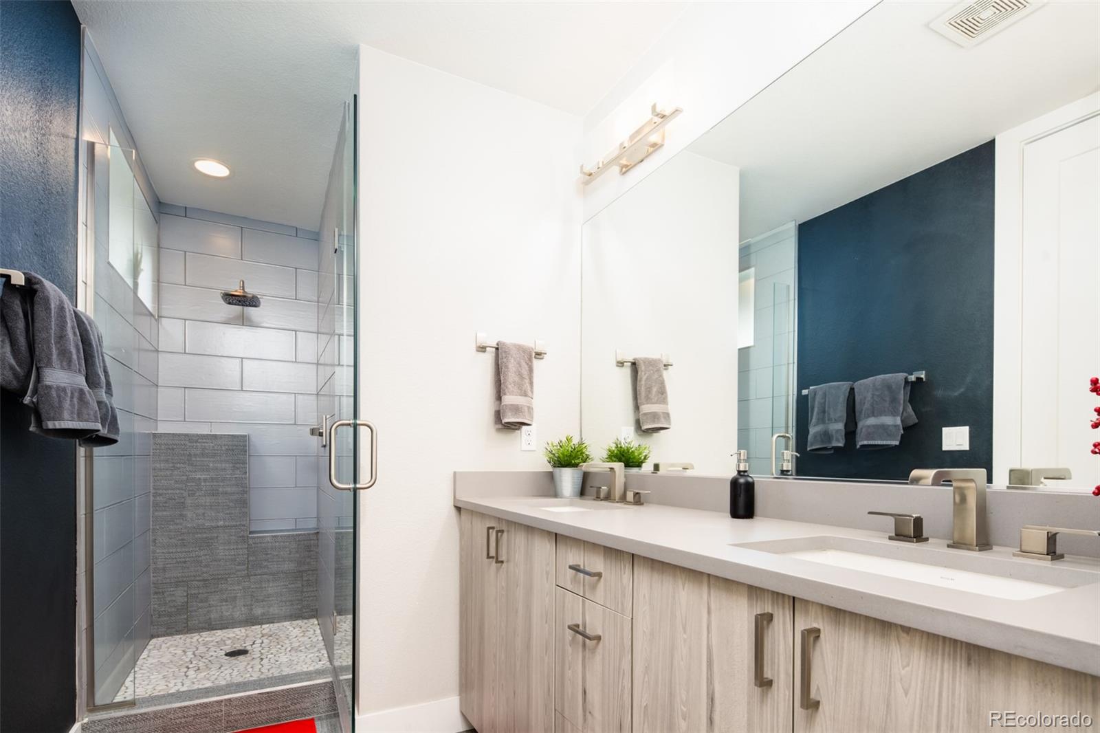 MLS Image #23 for 1323  elati street,denver, Colorado