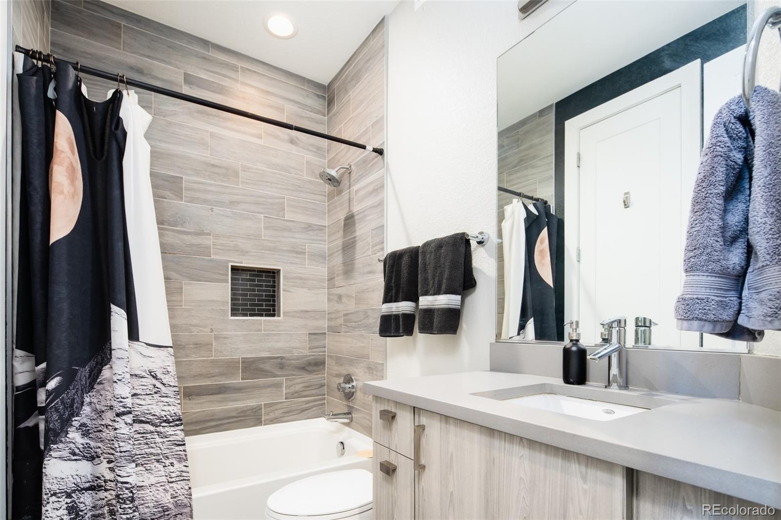 MLS Image #26 for 1323  elati street,denver, Colorado